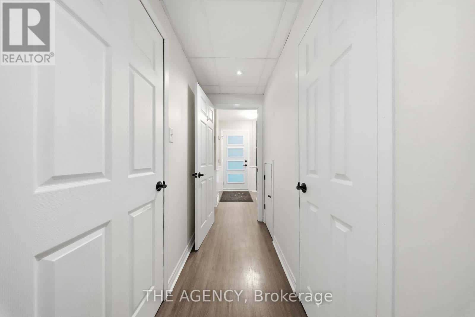 9 - 72 MARTIN ROAD — Clarington (Bowmanville), Ontario - Photo 5 of 37