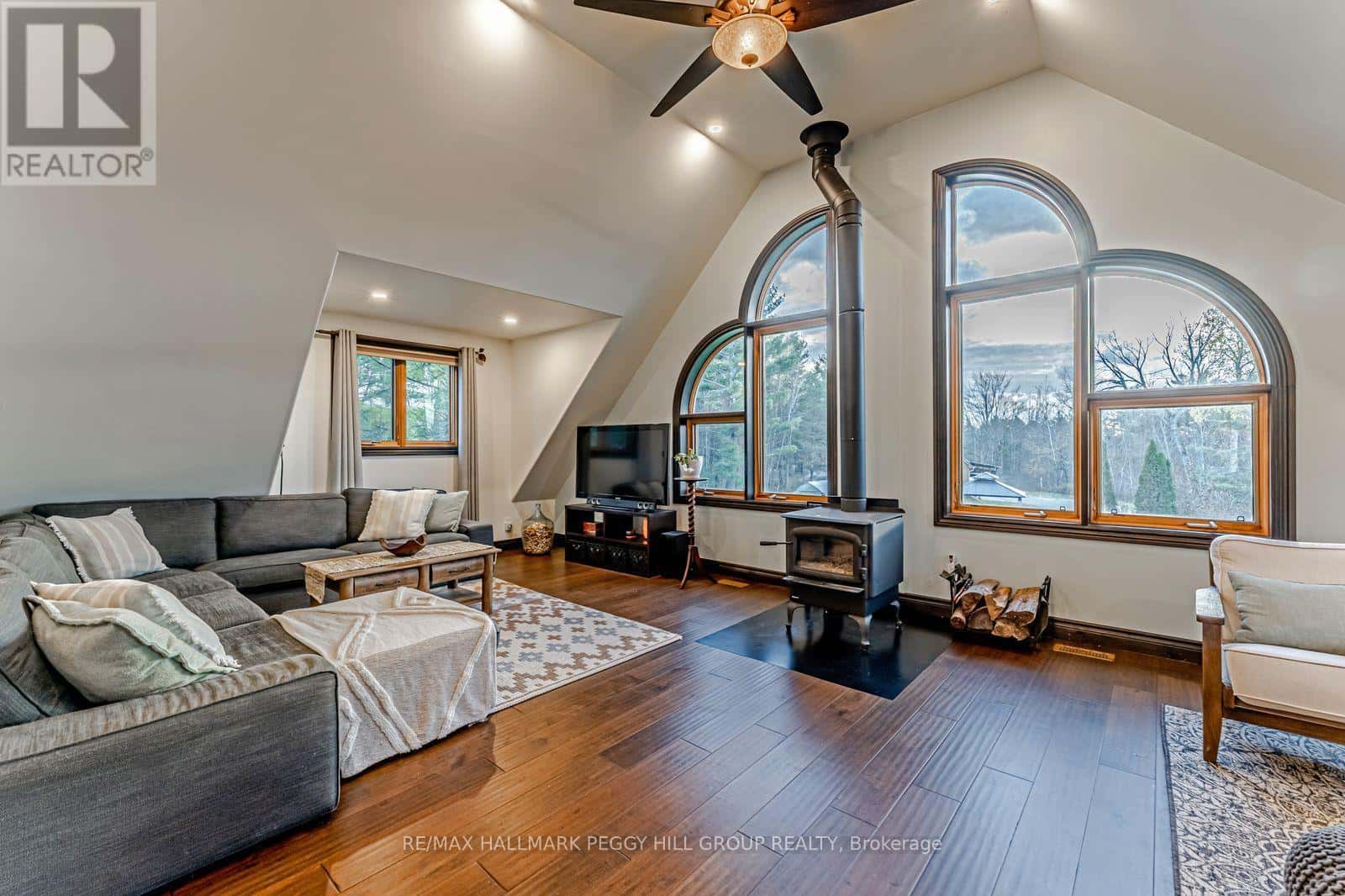 2504 FAIRGROUNDS ROAD — Ramara, Ontario - Photo 4 of 40