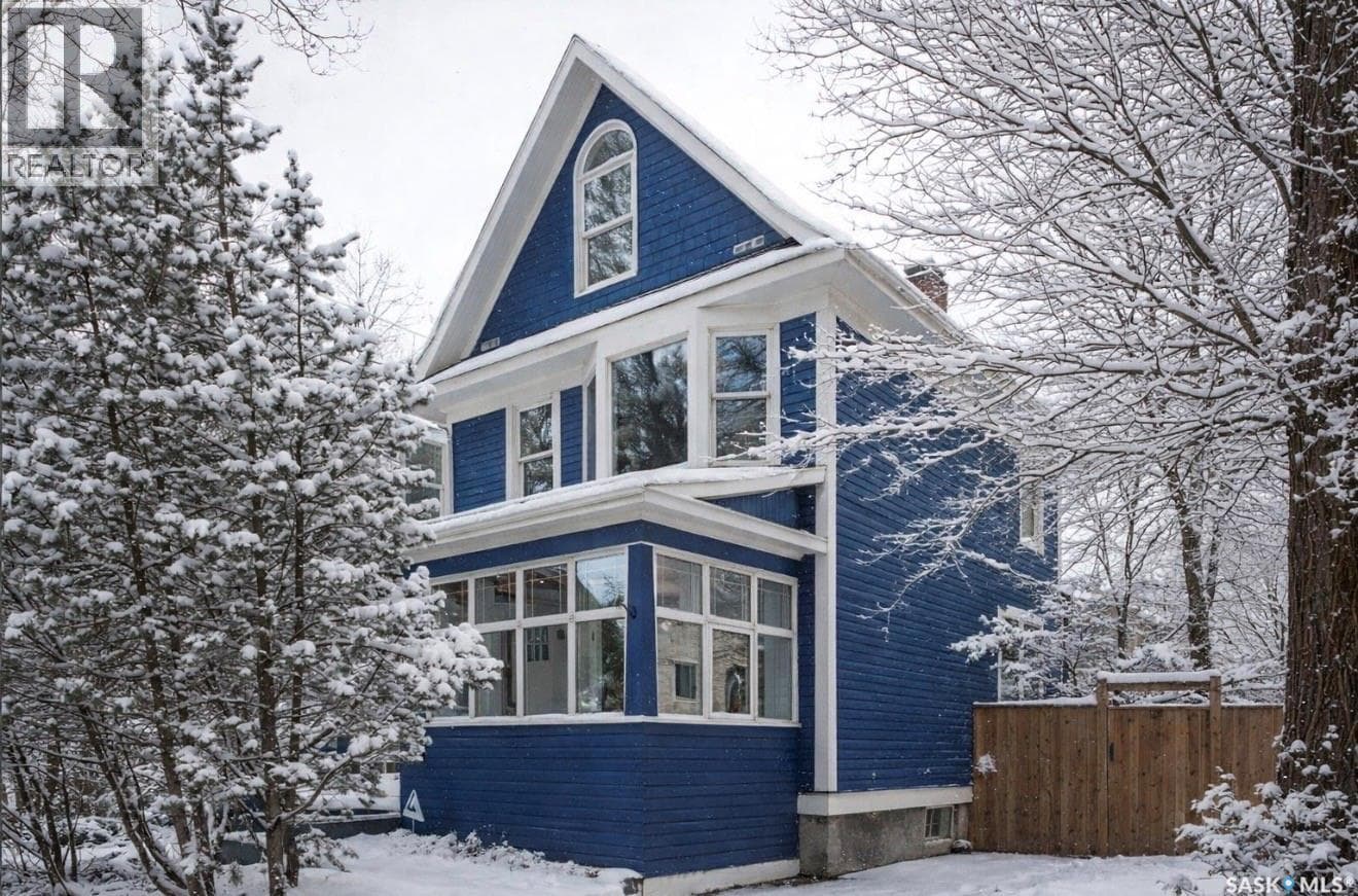 1018 Aird STREET — Saskatoon, Saskatchewan - Main photo