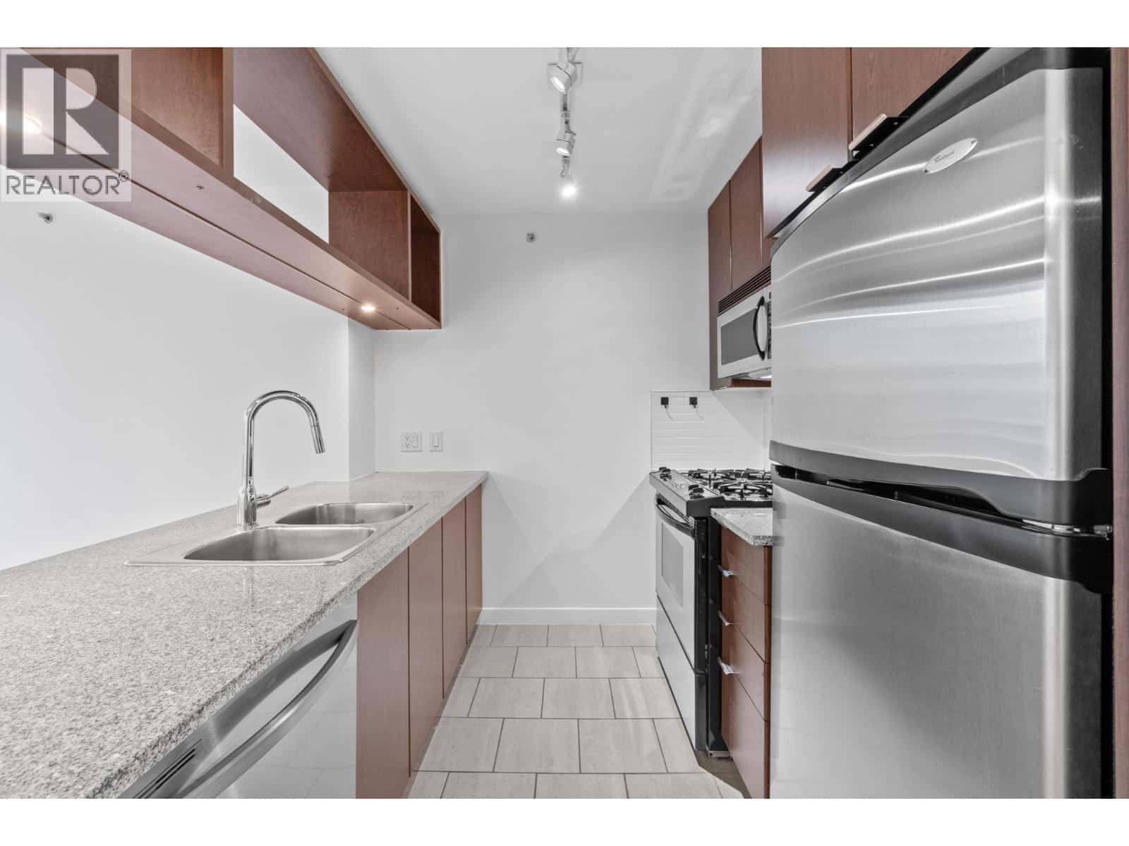 505 1001 RICHARDS STREET — Vancouver, British Columbia - Photo 4 of 15