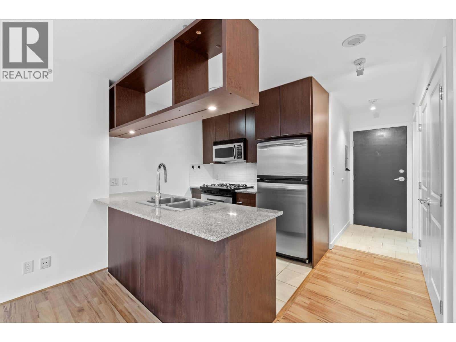 505 1001 RICHARDS STREET — Vancouver, British Columbia - Photo 3 of 15