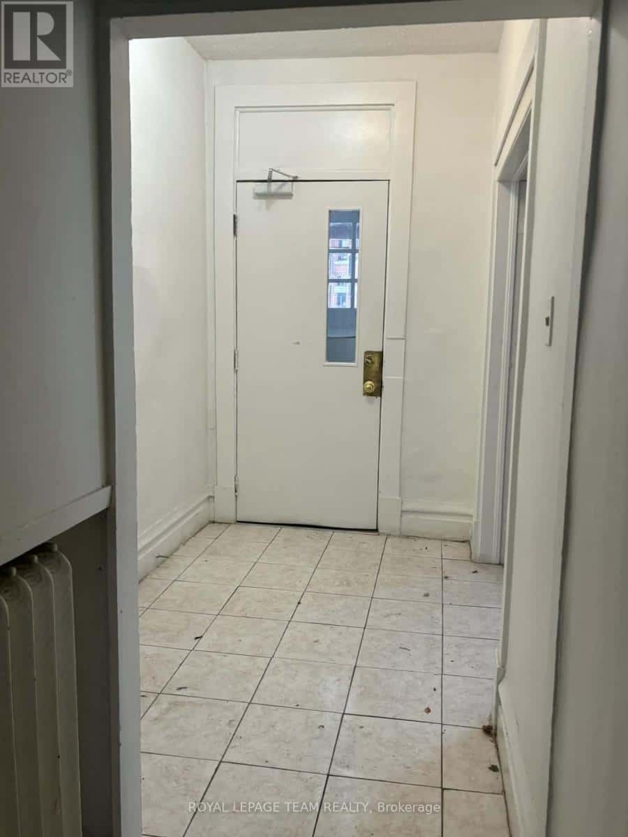 169 HOLMWOOD AVENUE — Ottawa, Ontario - Photo 2 of 16