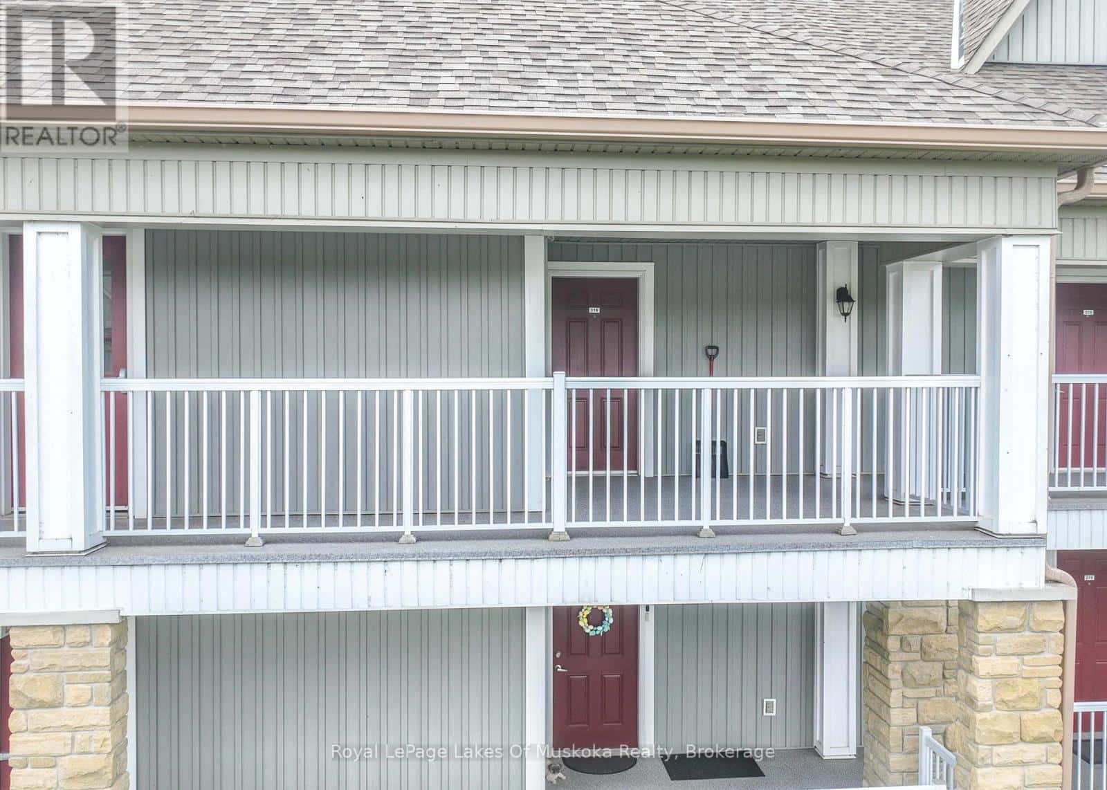 318 - 60 MULLIGAN LANE — Wasaga Beach, Ontario - Photo 5 of 37