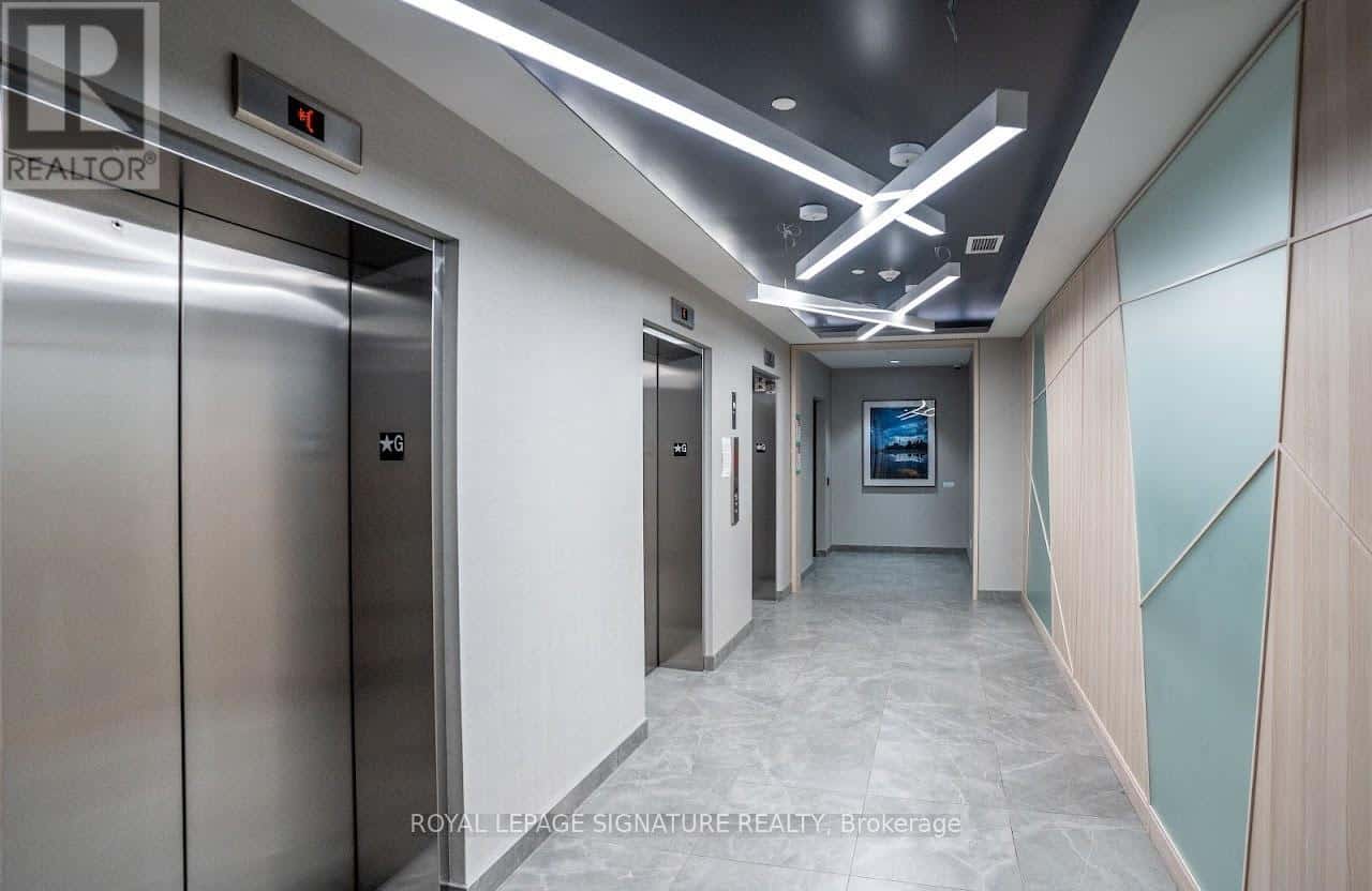 1901 - 20 TUBMAN AVENUE — Toronto (Regent Park), Ontario - Photo 4 of 30