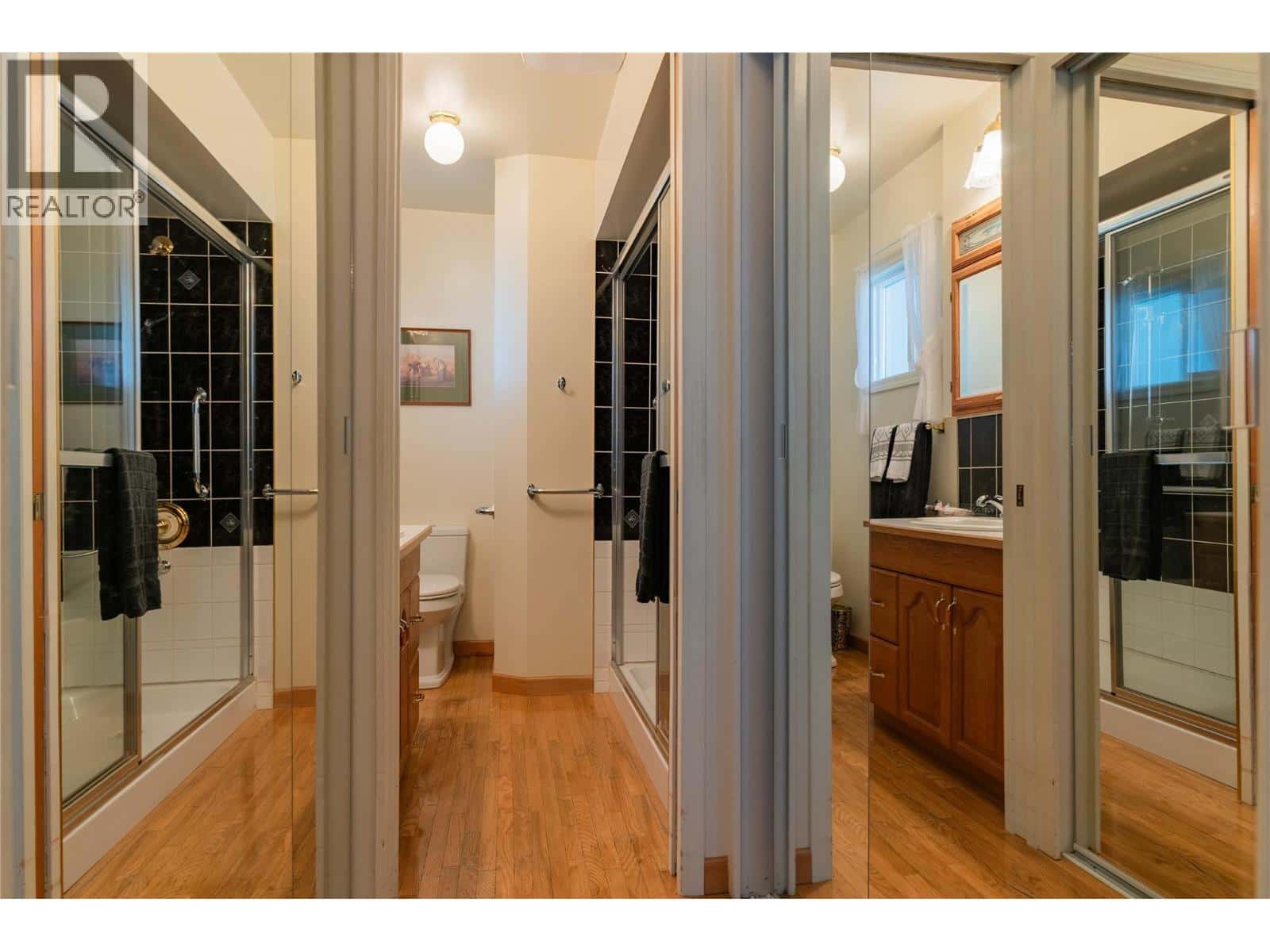 945 Thackeray Street — Warfield, British Columbia - Photo 5 of 67