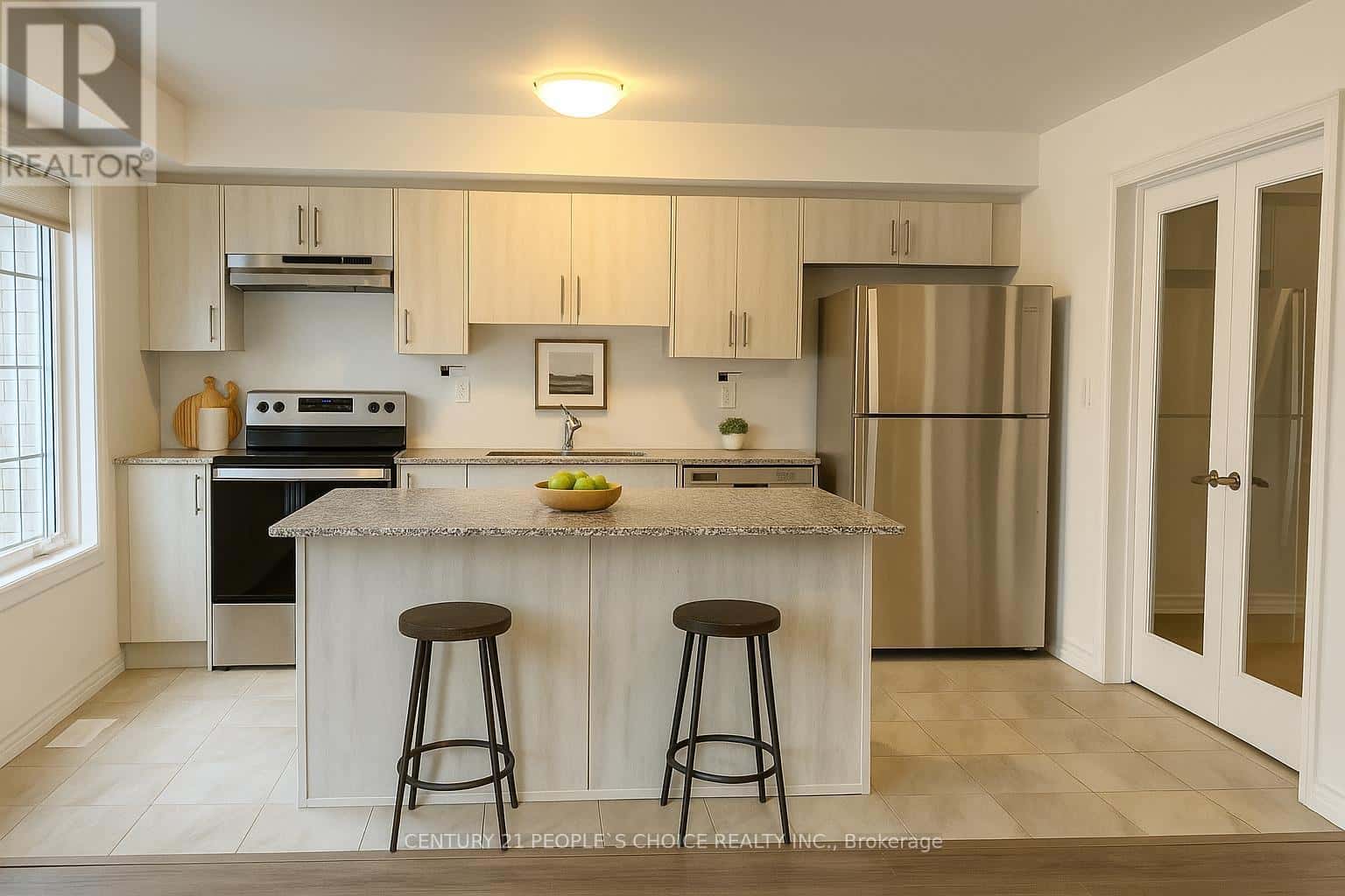 7 SILO MEWS — Barrie, Ontario - Photo 4 of 16