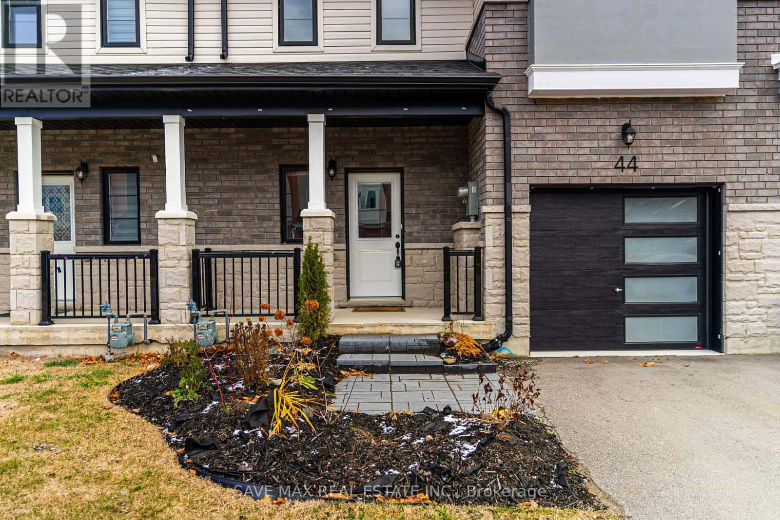 44 LAHEY CRESCENT — Penetanguishene, Ontario - Photo 5 of 37