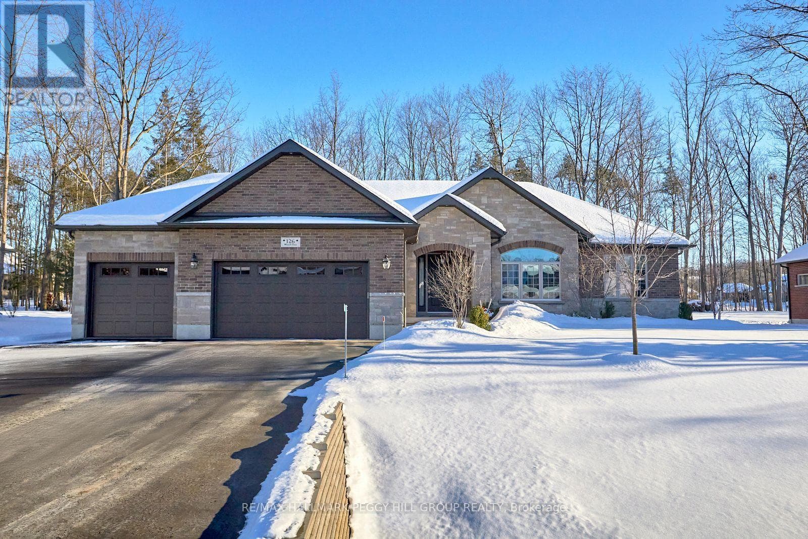 126 MENNILL DRIVE — Springwater (Snow Valley), Ontario - Main photo