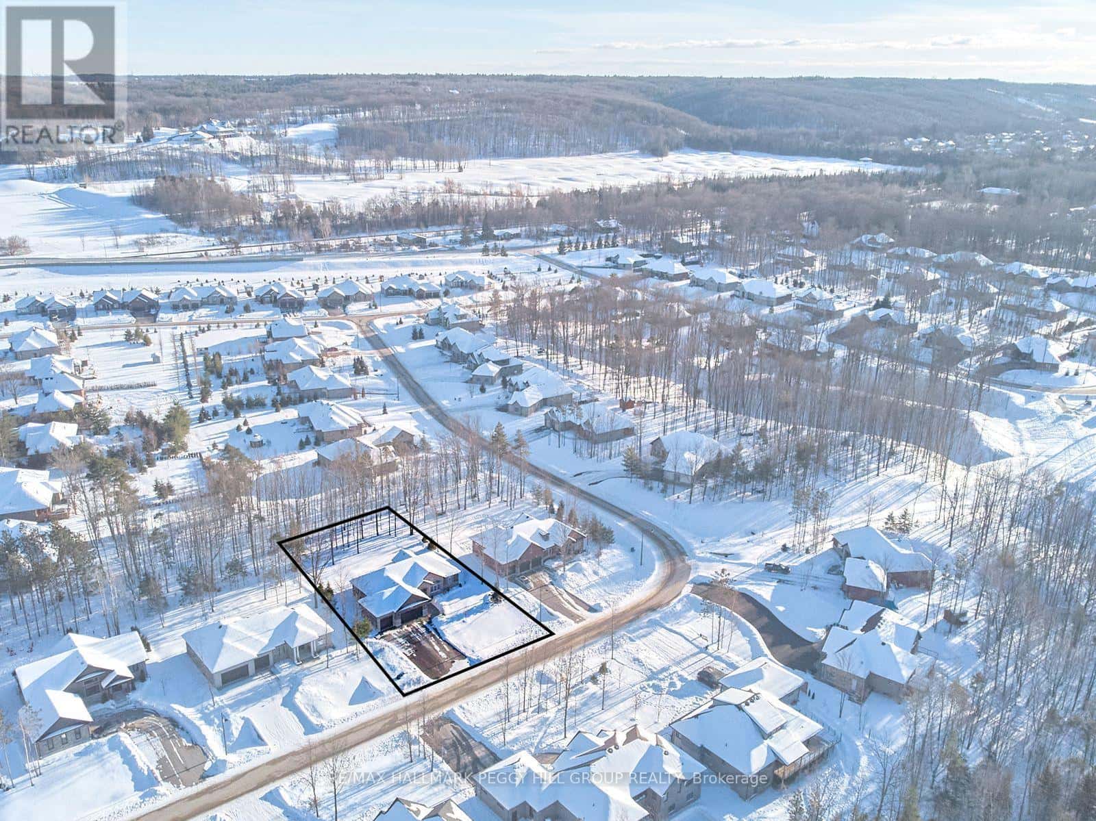 126 MENNILL DRIVE — Springwater (Snow Valley), Ontario - Photo 2 of 27