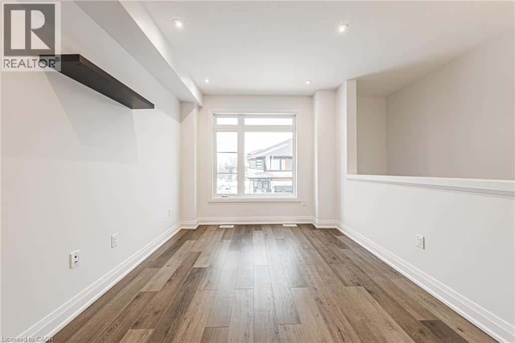 120 COURT Drive Unit# 8 — Paris, Ontario - Photo 5 of 28