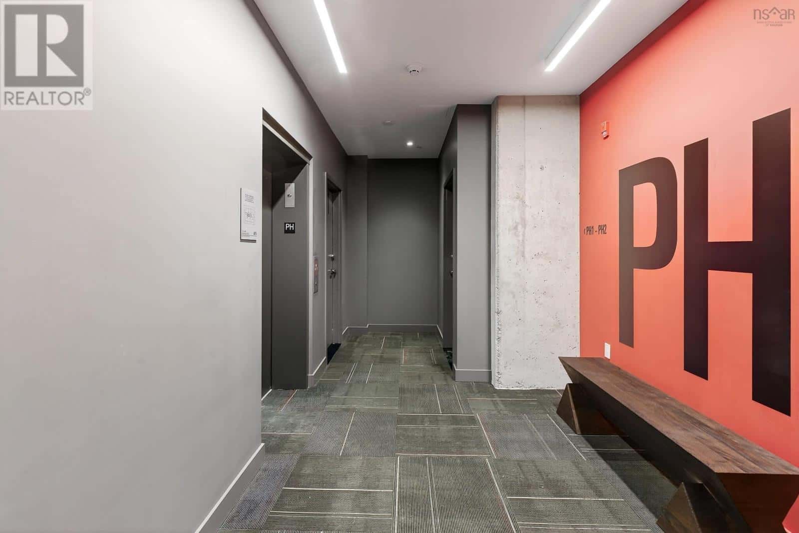 PH1 5511 Bilby Street — Halifax Peninsula, Nova Scotia - Photo 2 of 31