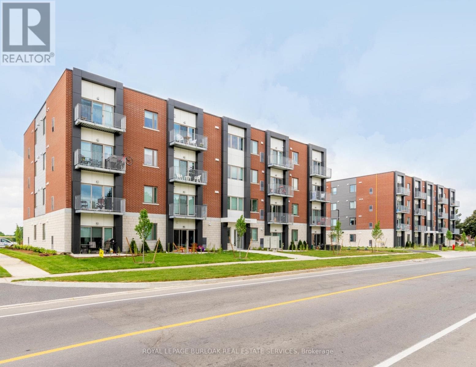 170-180 NORTHUMBERLAND STREET — North Dumfries, Ontario - Main photo