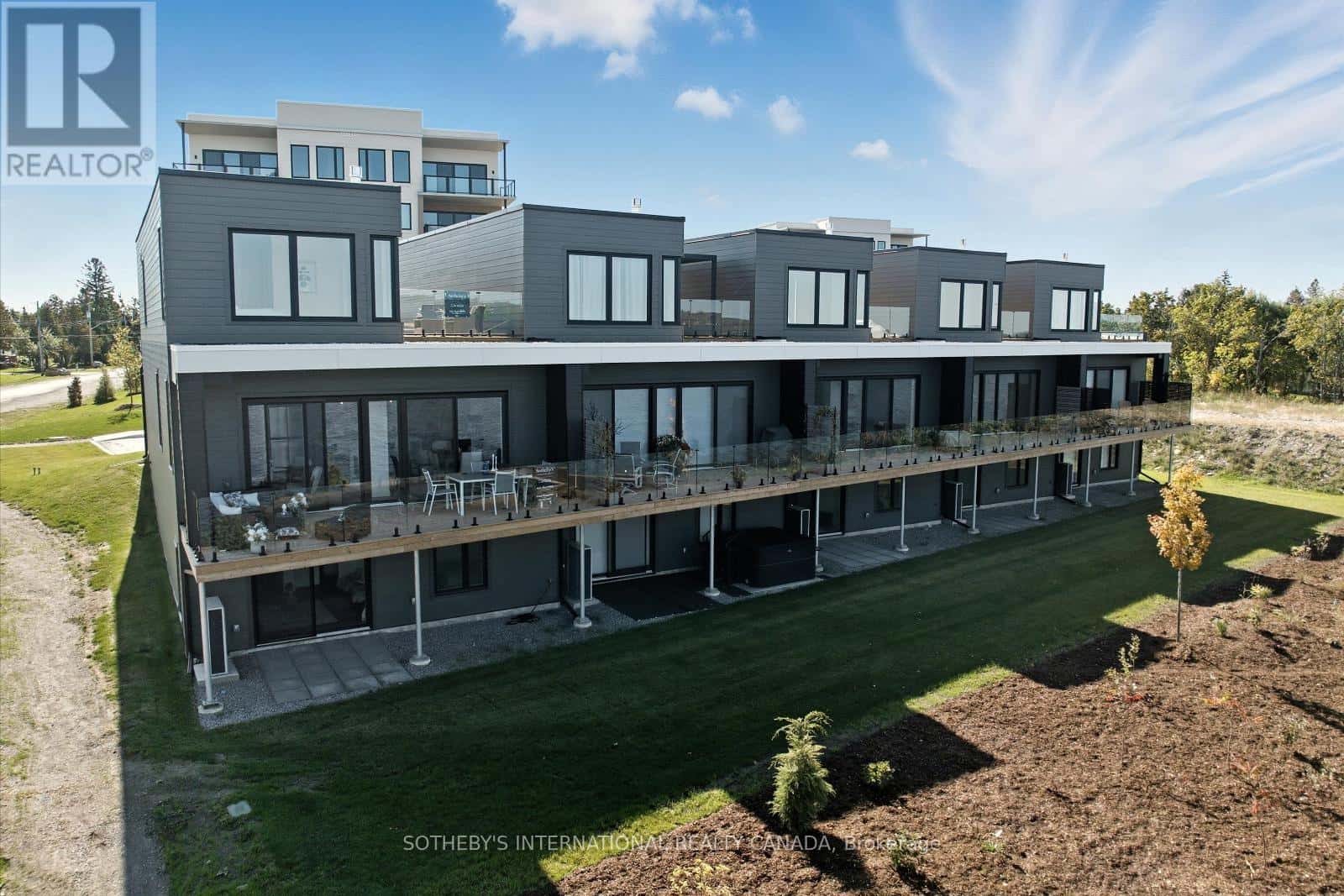 17 - 19 WEST ST N STREET — Kawartha Lakes (Fenelon Falls), Ontario - Photo 4 of 50