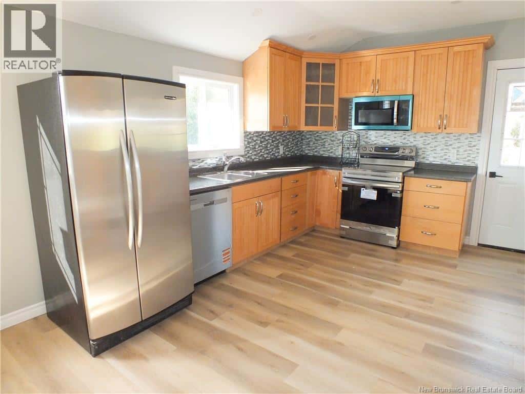 195 Oakland Road — Oakland, New Brunswick - Photo 4 of 44