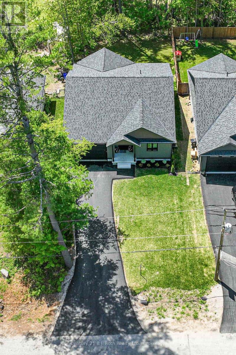 3324 BRAMSHOTT AVENUE — Severn (West Shore), Ontario - Photo 4 of 50