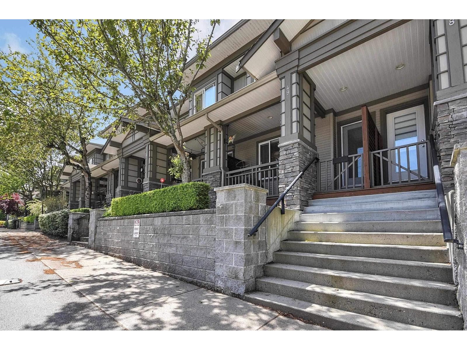 49 18701 66 AVENUE — Surrey, British Columbia - Main photo