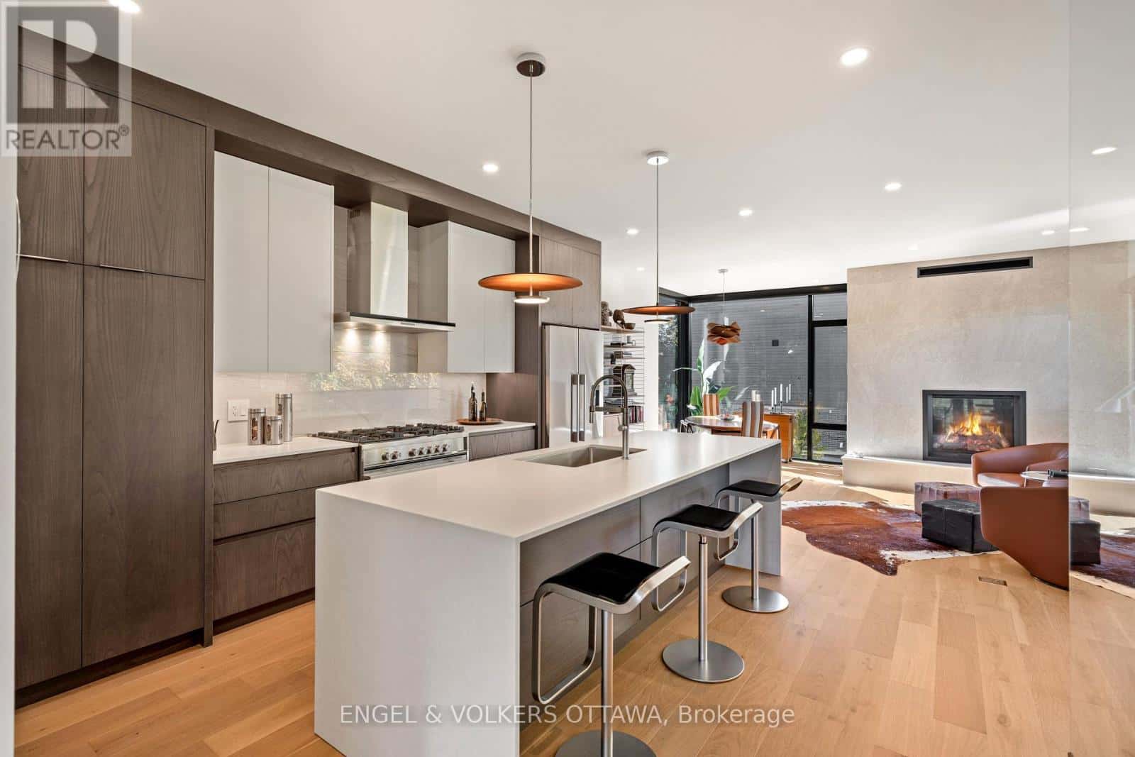 127 PERIDOT PRIVATE — Ottawa, Ontario - Photo 5 of 45