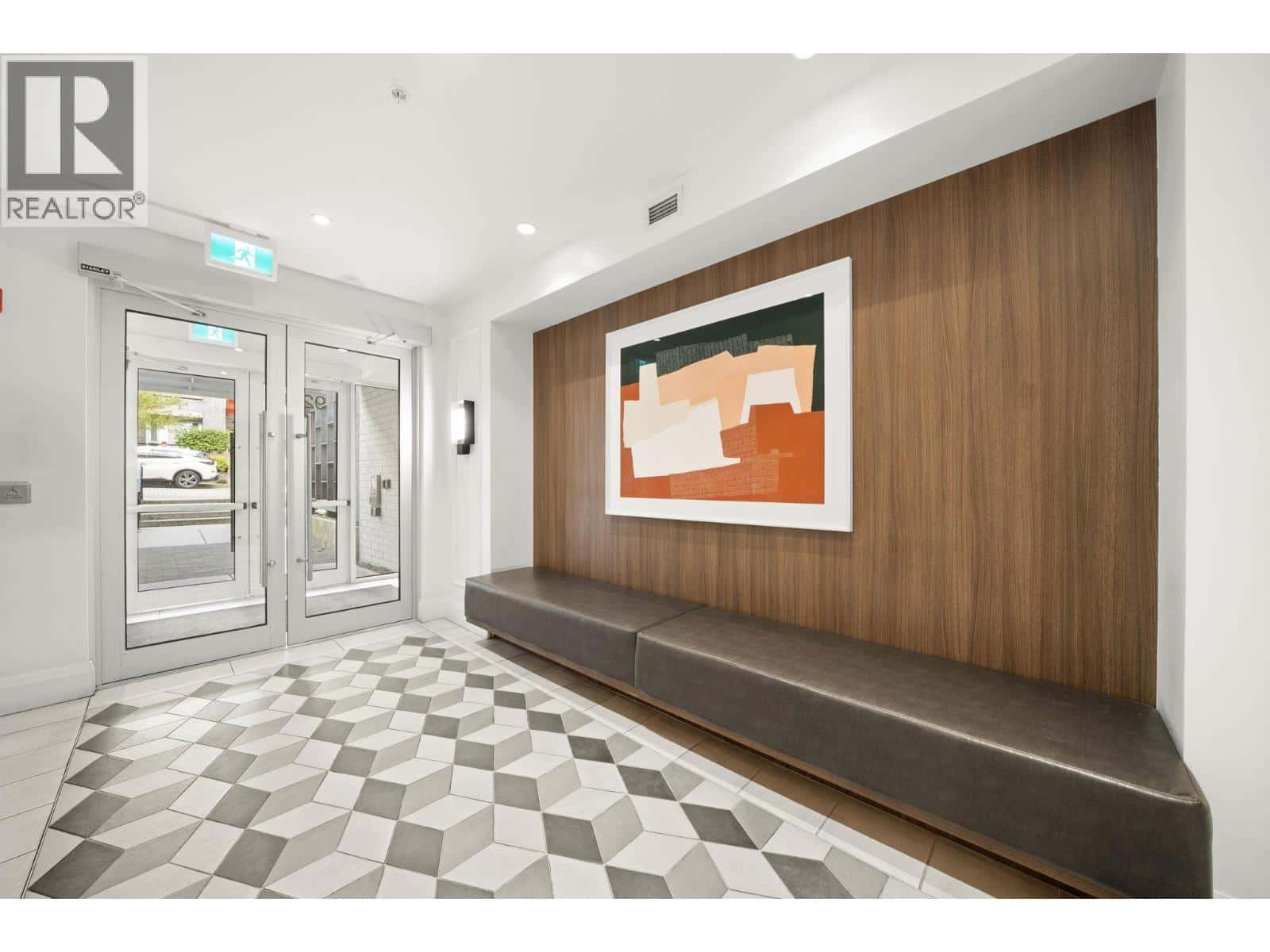 514 9228 SLOPES MEWS — Burnaby, British Columbia - Photo 2 of 35