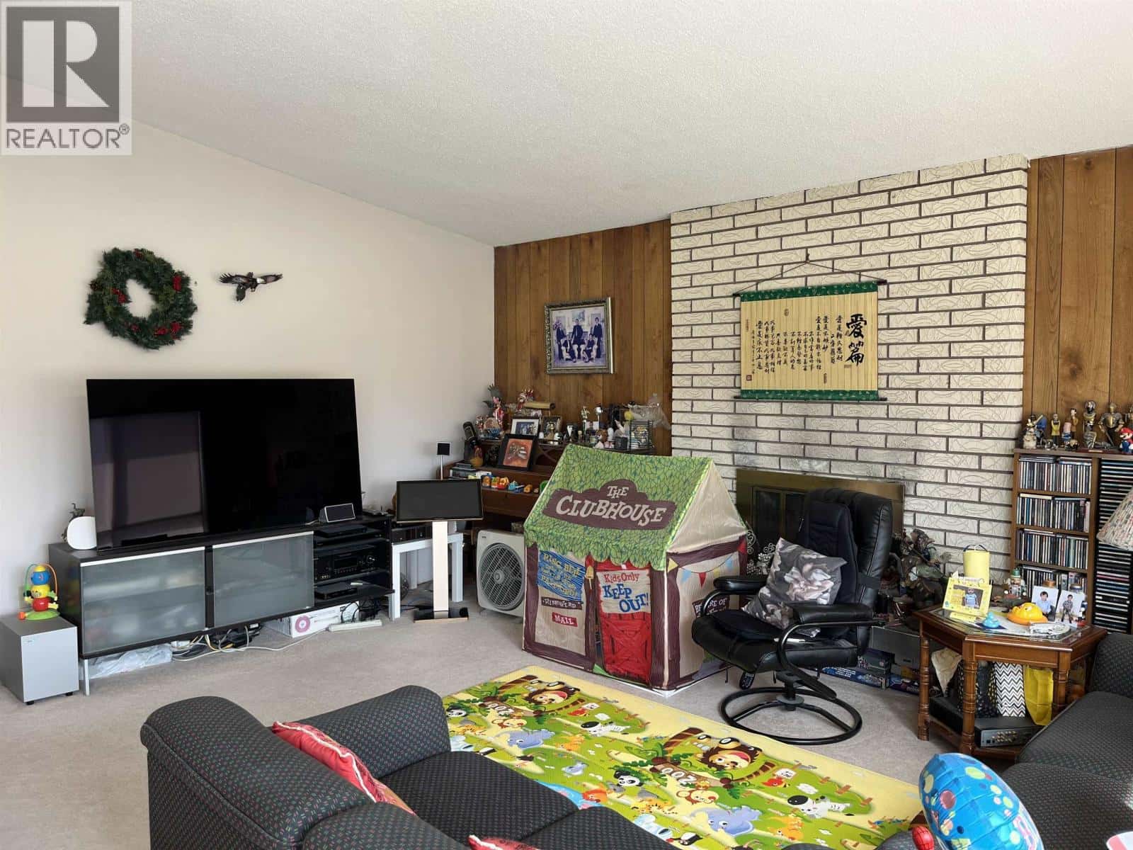 3351 BENTINCK PLACE — Richmond, British Columbia - Photo 4 of 20