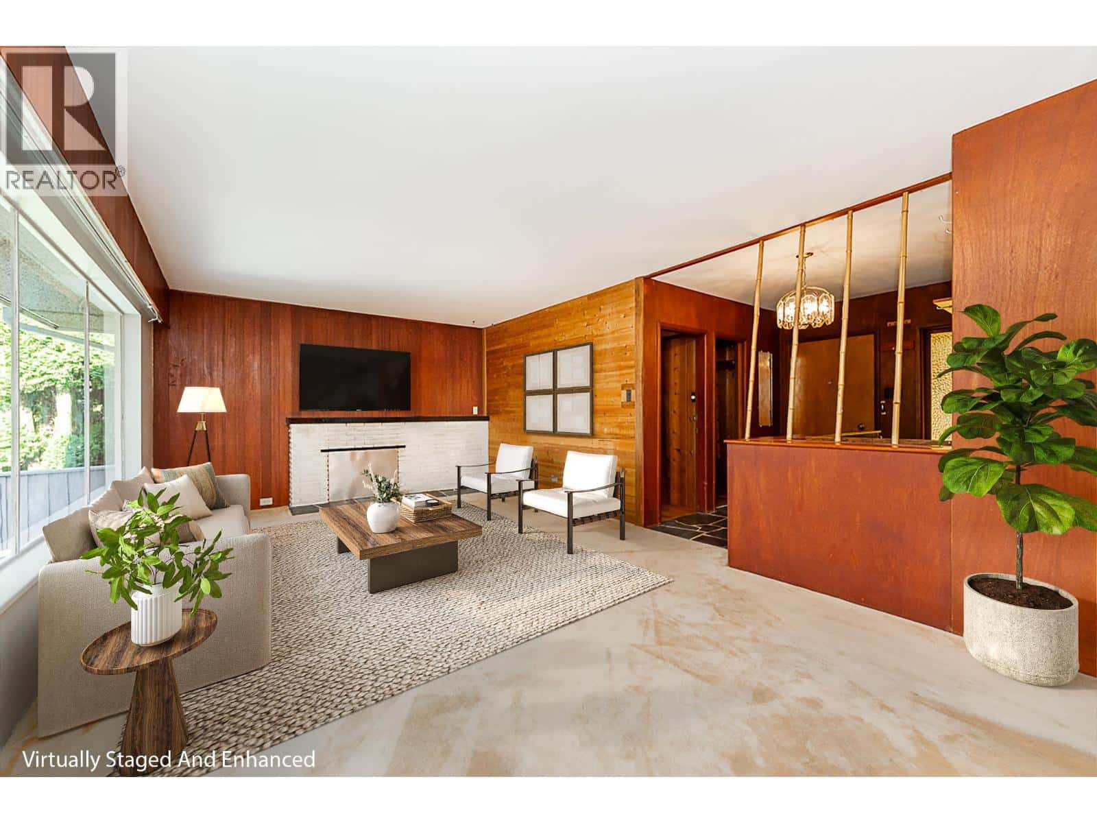 723 HANDSWORTH ROAD — North Vancouver, British Columbia - Photo 4 of 40