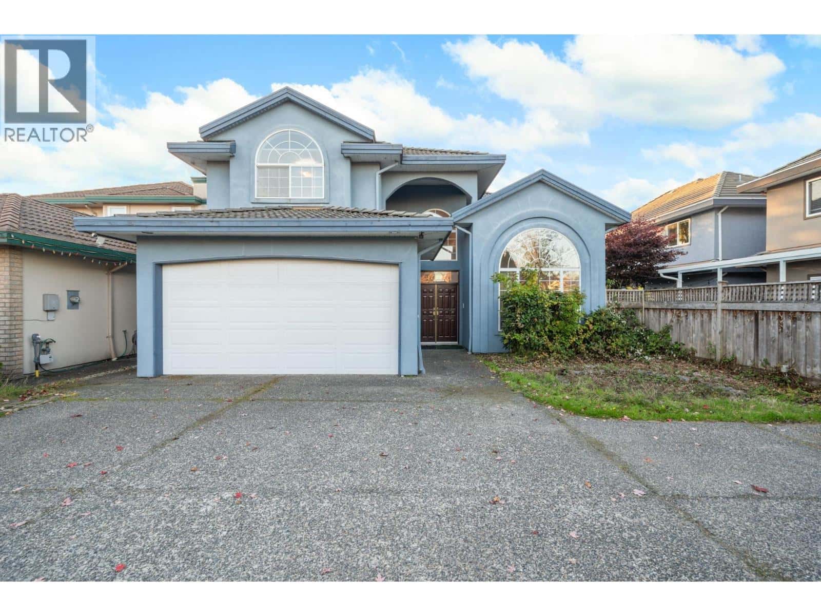 11851 RAILWAY AVENUE — Richmond, British Columbia - Photo 2 of 36