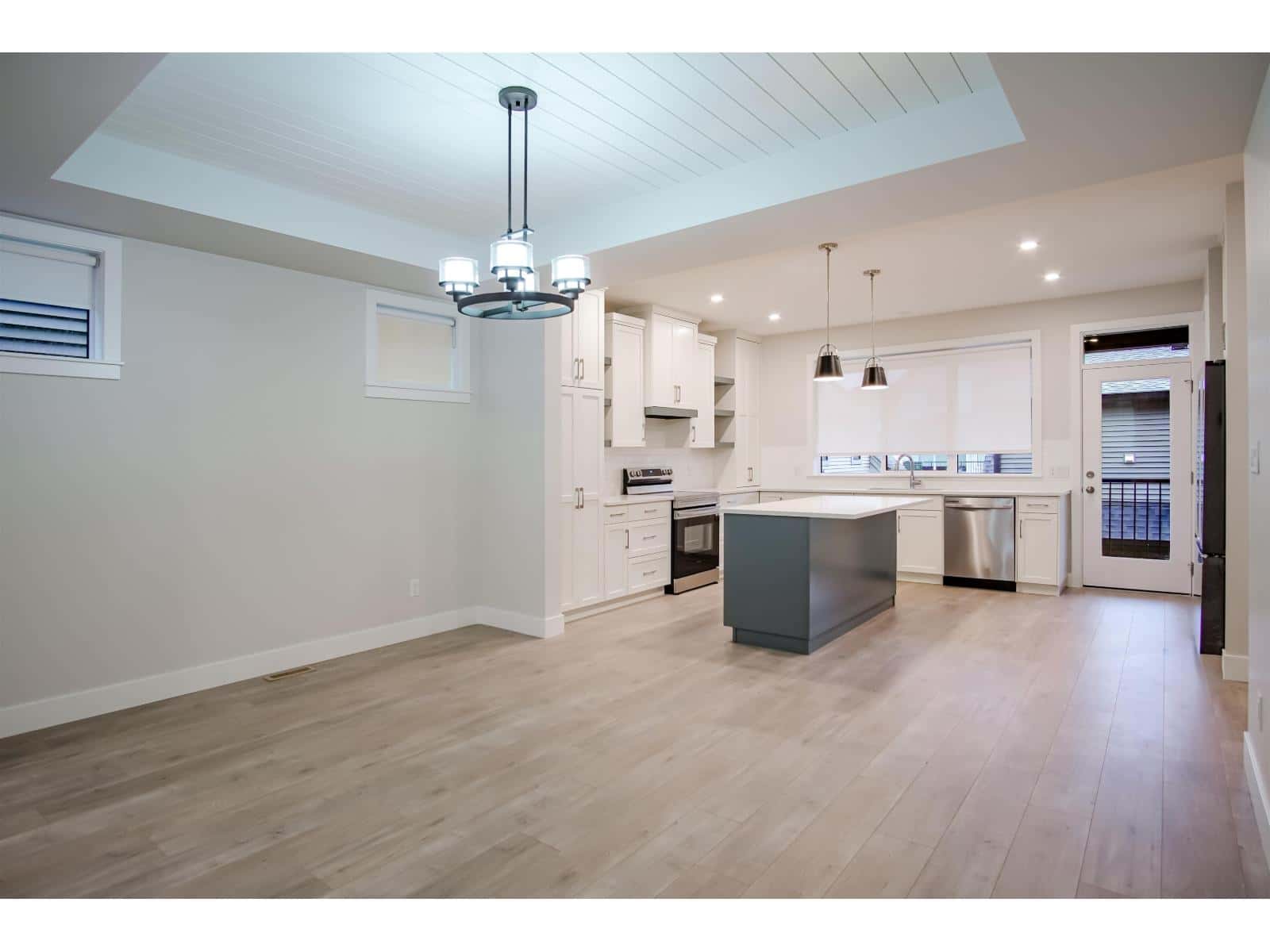 7858 CEDARBROOK ROAD, Lower Landing — Chilliwack, British Columbia - Photo 4 of 36