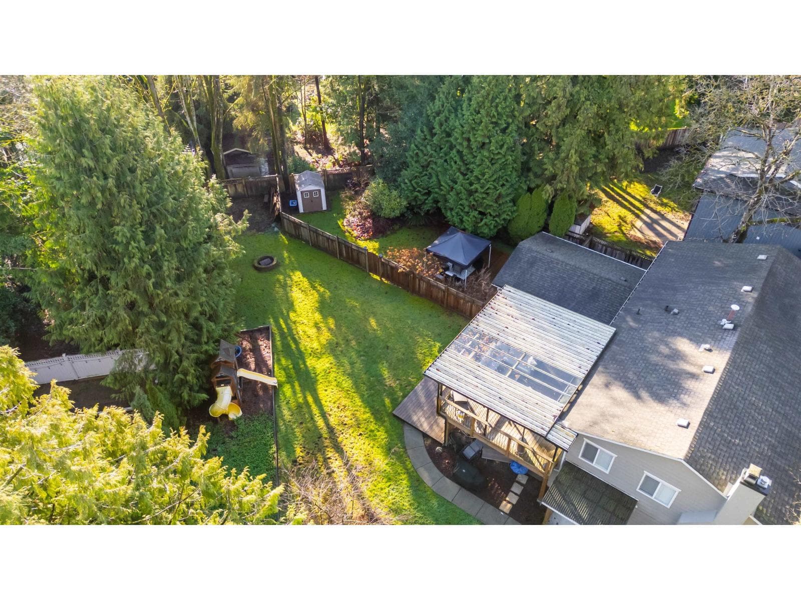 5802 ANGUS PLACE — Surrey, British Columbia - Main photo