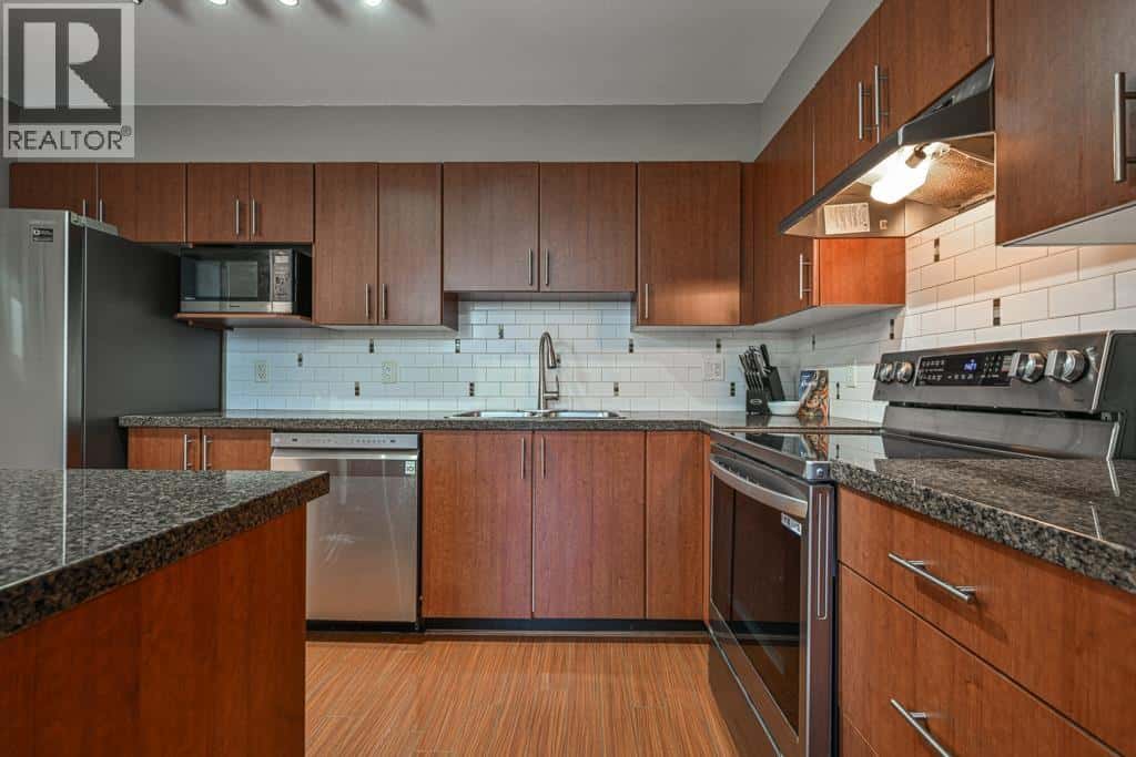 225 12085 228 STREET — Maple Ridge, British Columbia - Photo 5 of 36