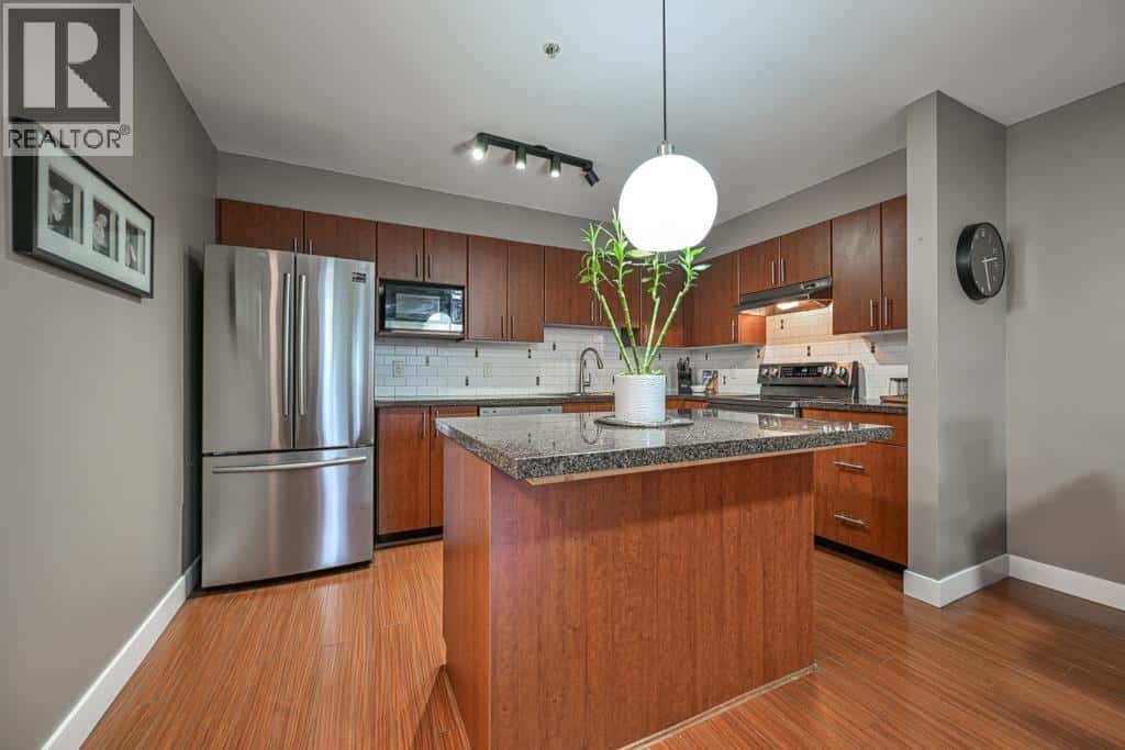 225 12085 228 STREET — Maple Ridge, British Columbia - Photo 2 of 36