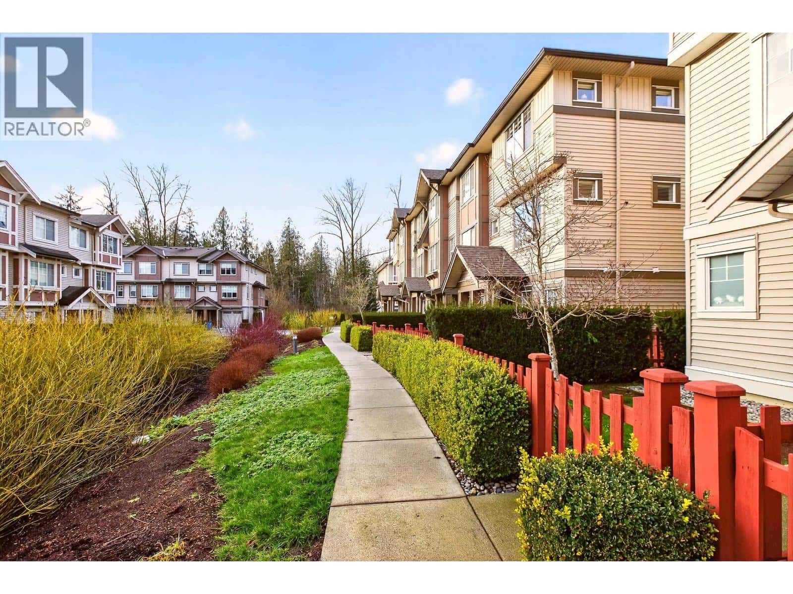 115 10151 240 STREET — Maple Ridge, British Columbia - Photo 5 of 38