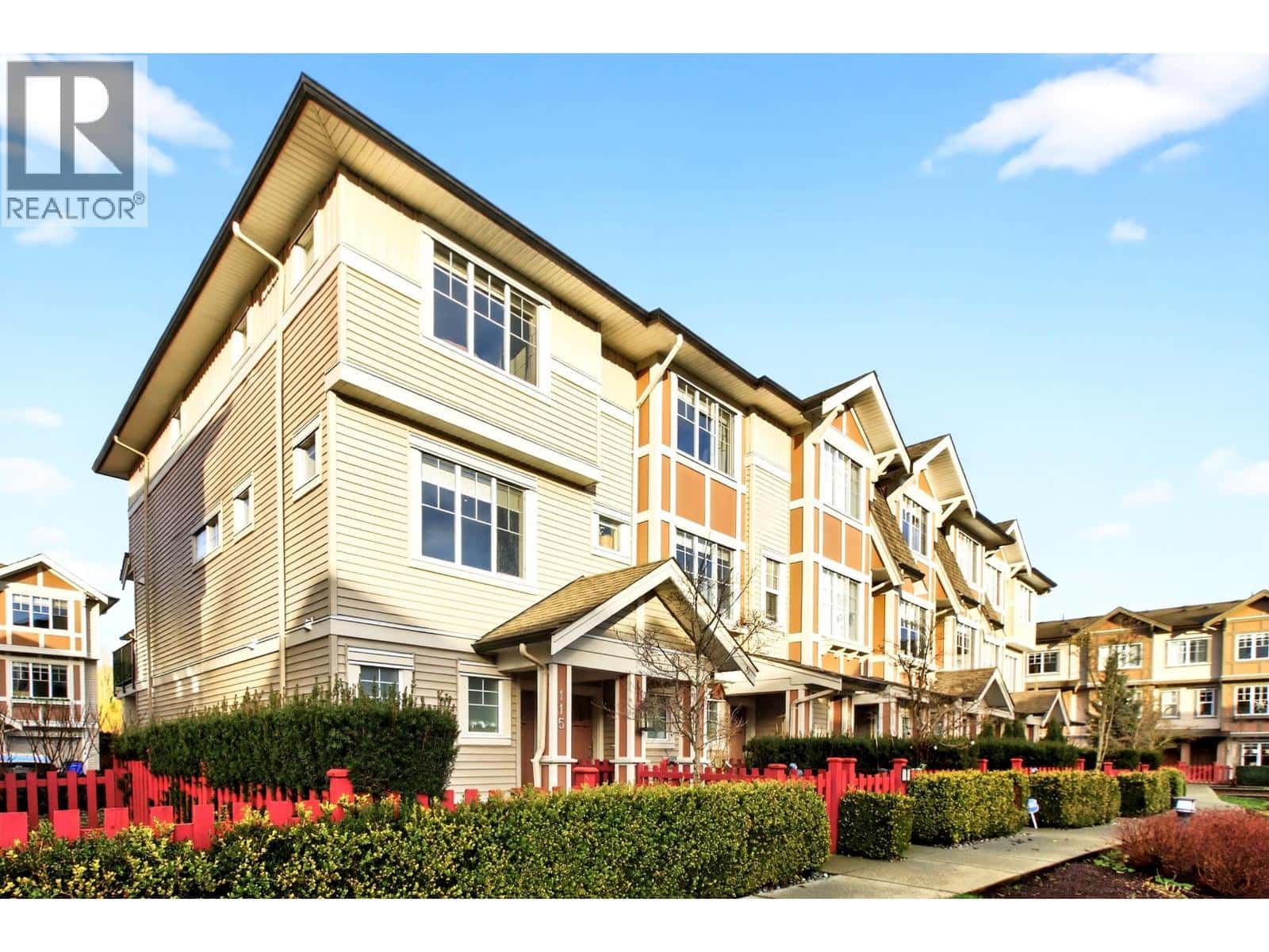 115 10151 240 STREET — Maple Ridge, British Columbia - Photo 3 of 38