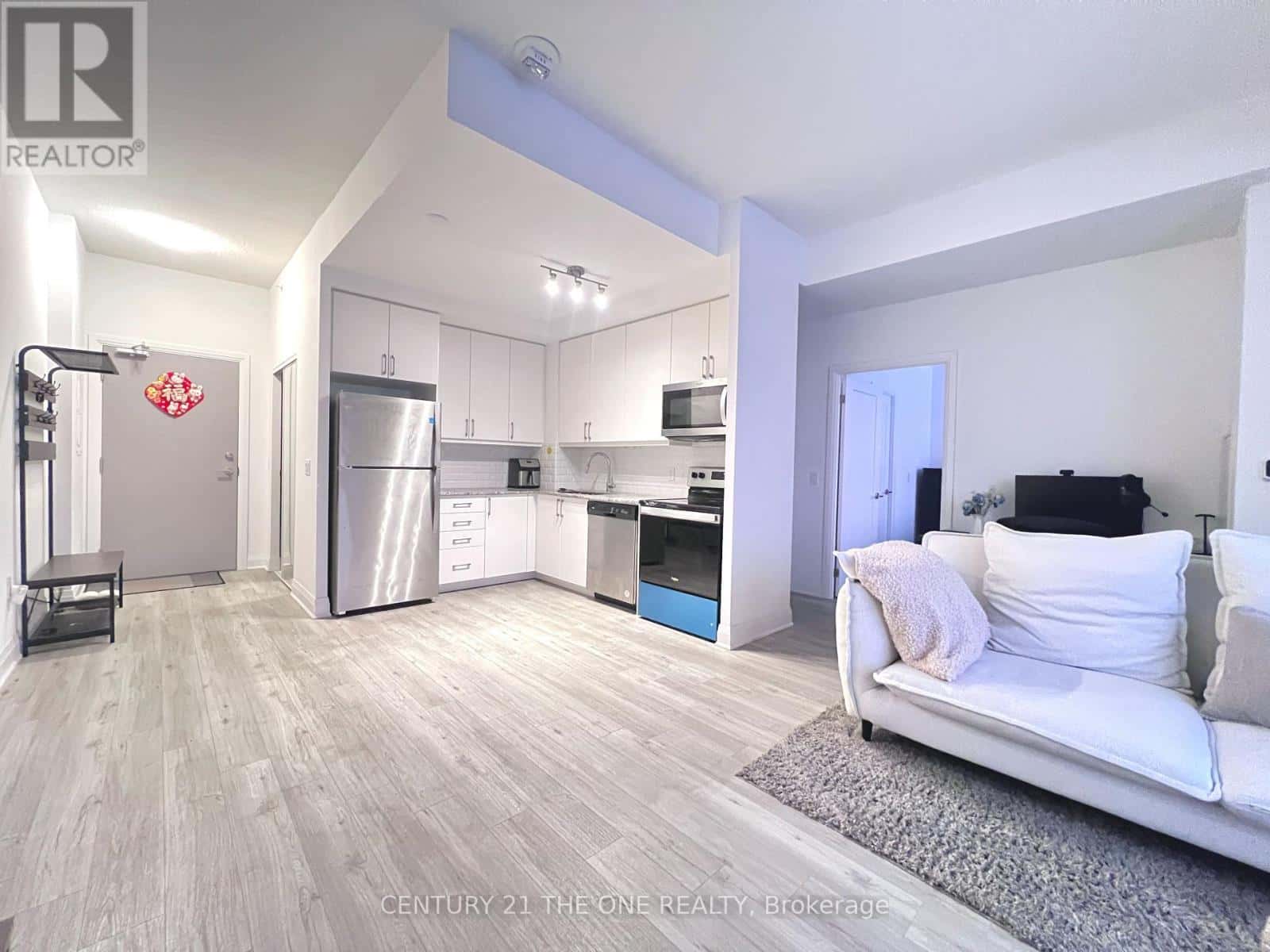 419 - 3220 SHEPPARD AVENUE E — Toronto (Tam O'Shanter-Sullivan), Ontario - Photo 2 of 24