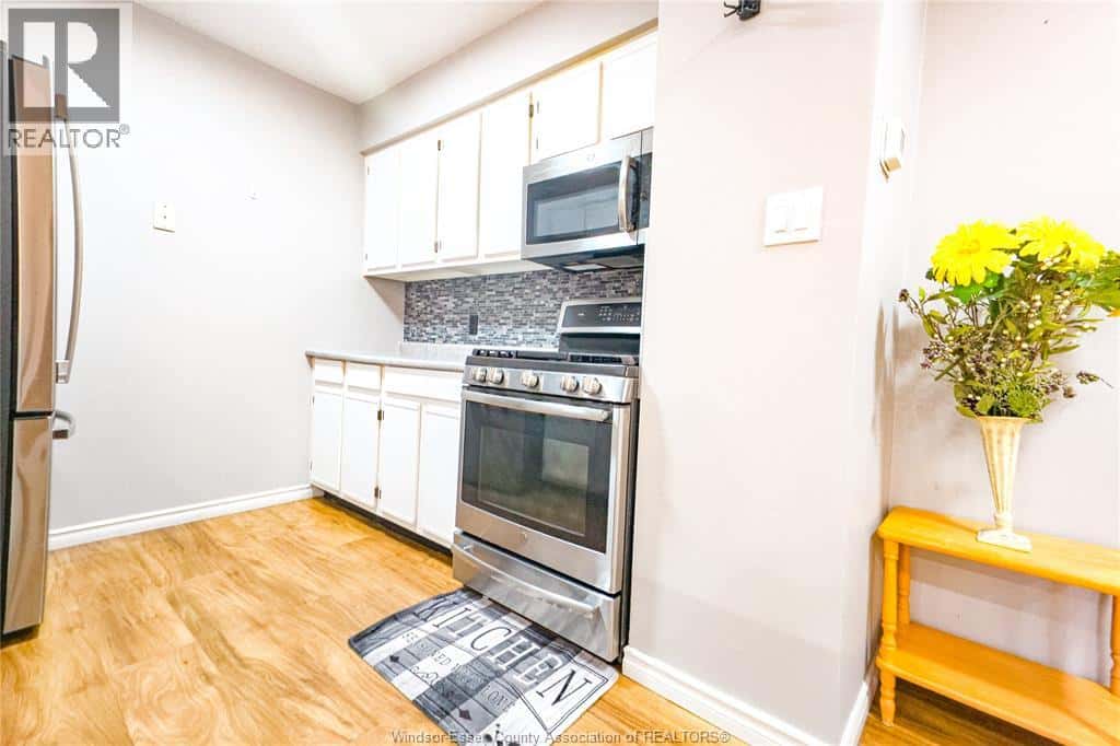 1275 CARDINAL CRESCENT Unit# 32 — Tecumseh, Ontario - Photo 5 of 26