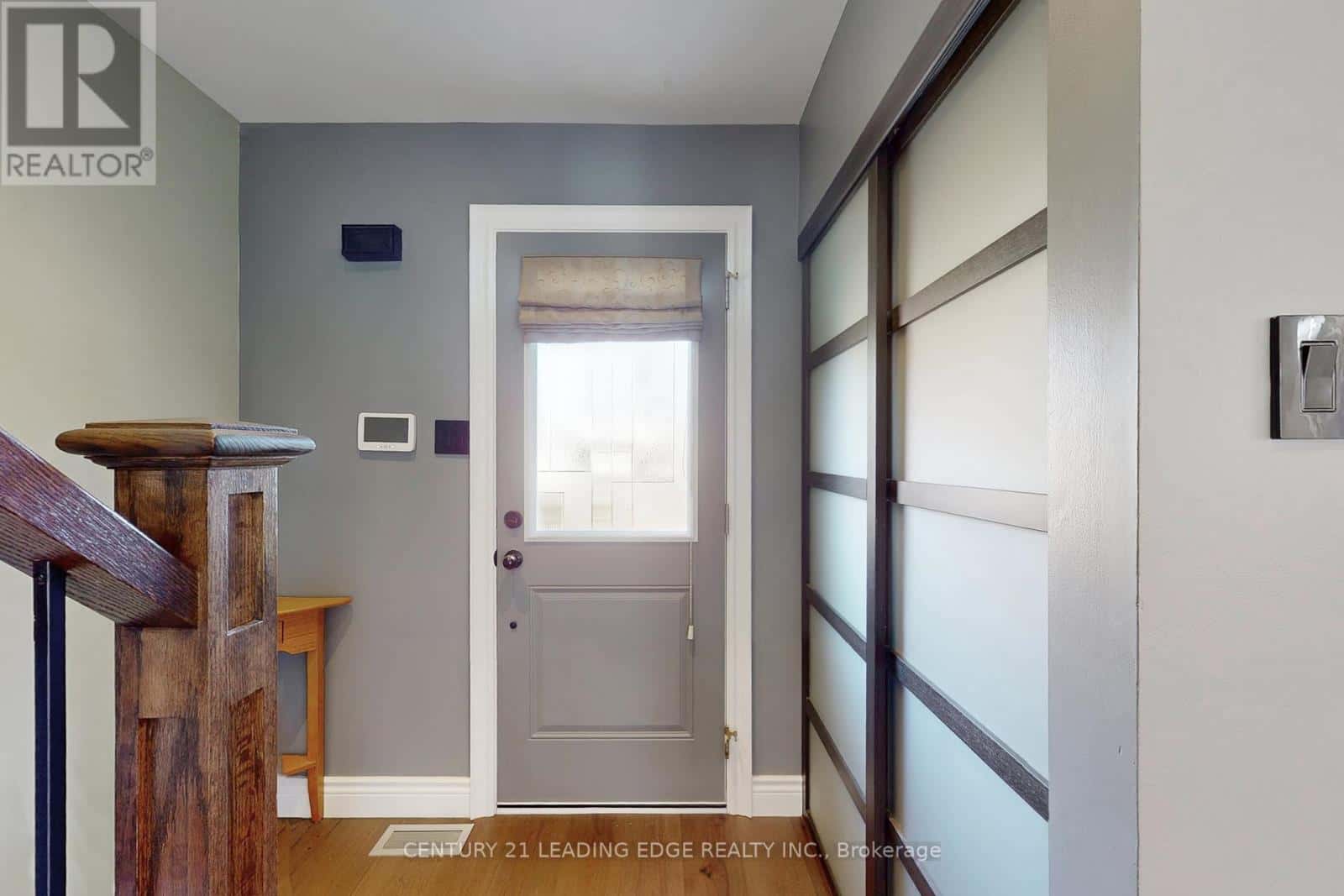 49 MADSEN CRESCENT — Markham (Markville), Ontario - Photo 2 of 27