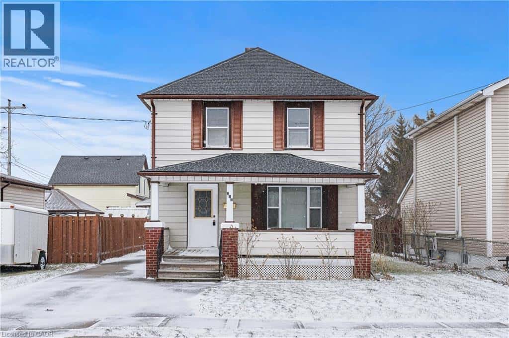 217 MITCHELL Street — Port Colborne, Ontario - Photo 2 of 49