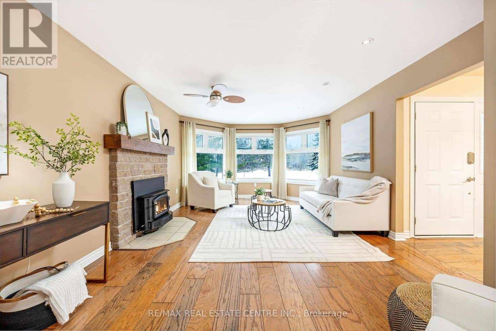 5989 NINTH LINE — Erin, Ontario - Photo 3 of 31