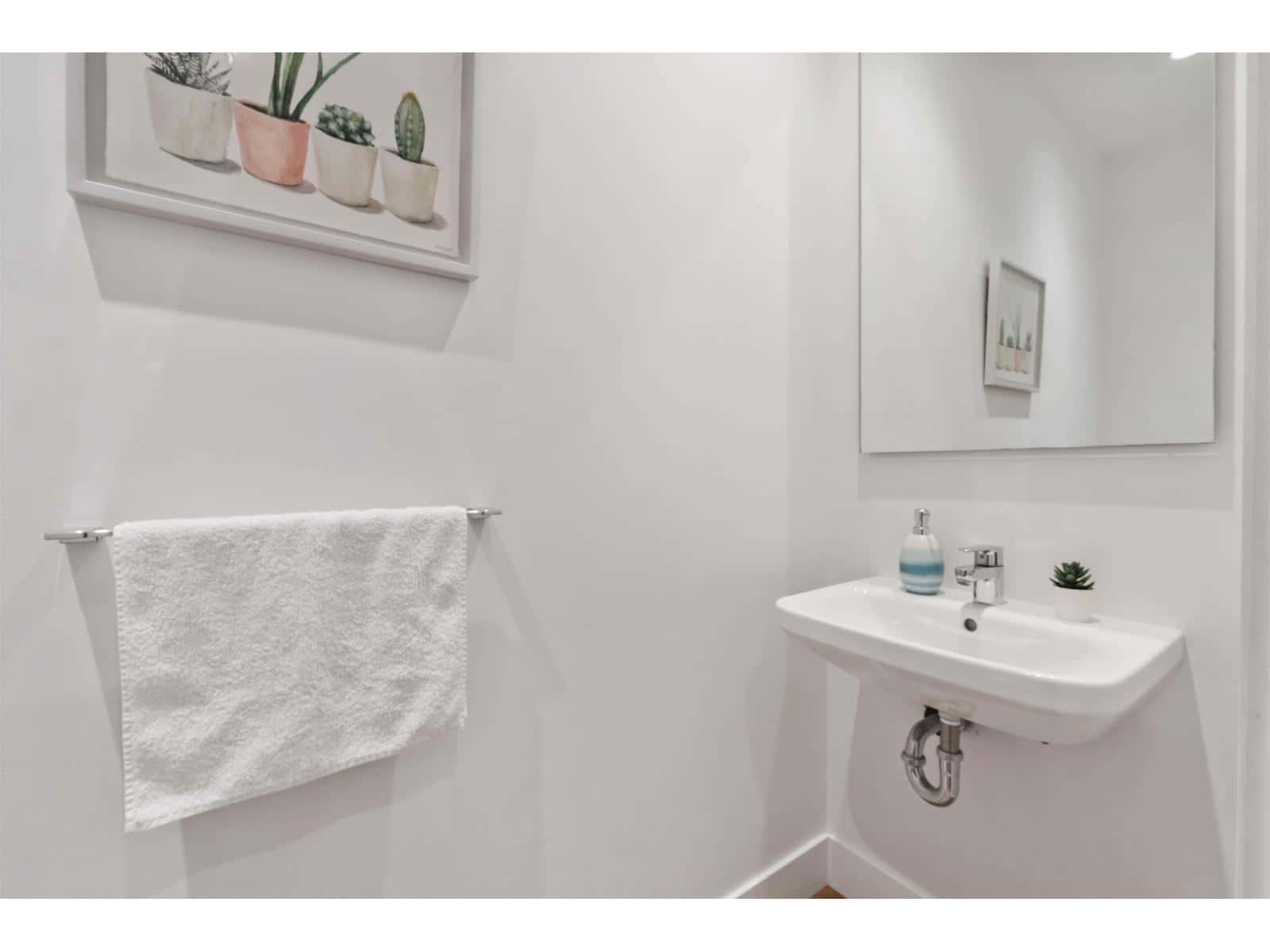 414 10168 149 STREET — Surrey, British Columbia - Photo 4 of 30