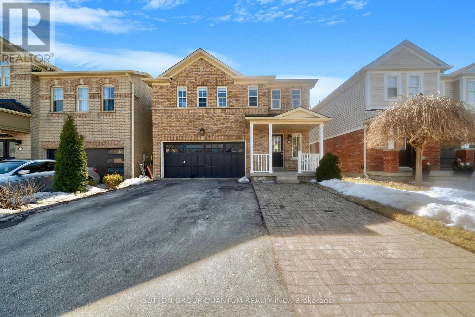 157 VOYAGER PASS — Hamilton (Binbrook), Ontario - Main photo