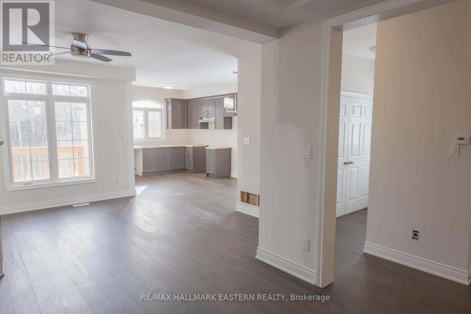 35 COLDBROOK DRIVE — Cavan Monaghan (Millbrook Village), Ontario - Photo 4 of 23