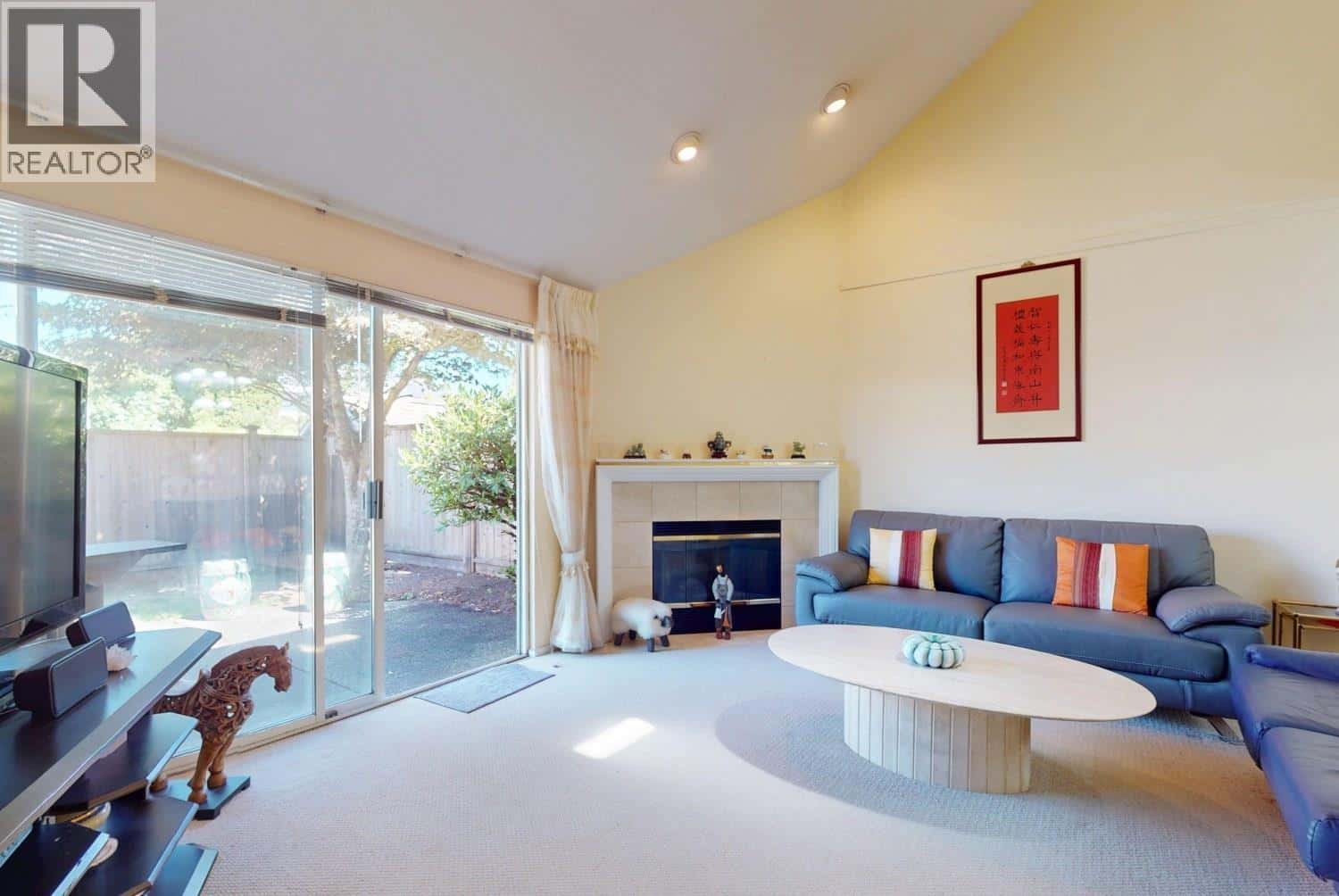 6 8231 FRANCIS ROAD — Richmond, British Columbia - Photo 3 of 24