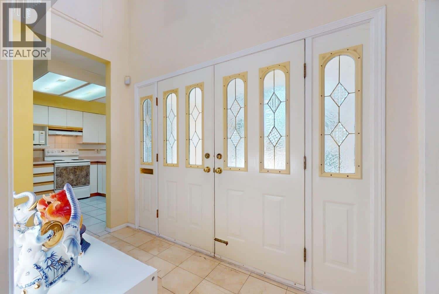 6 8231 FRANCIS ROAD — Richmond, British Columbia - Photo 2 of 24