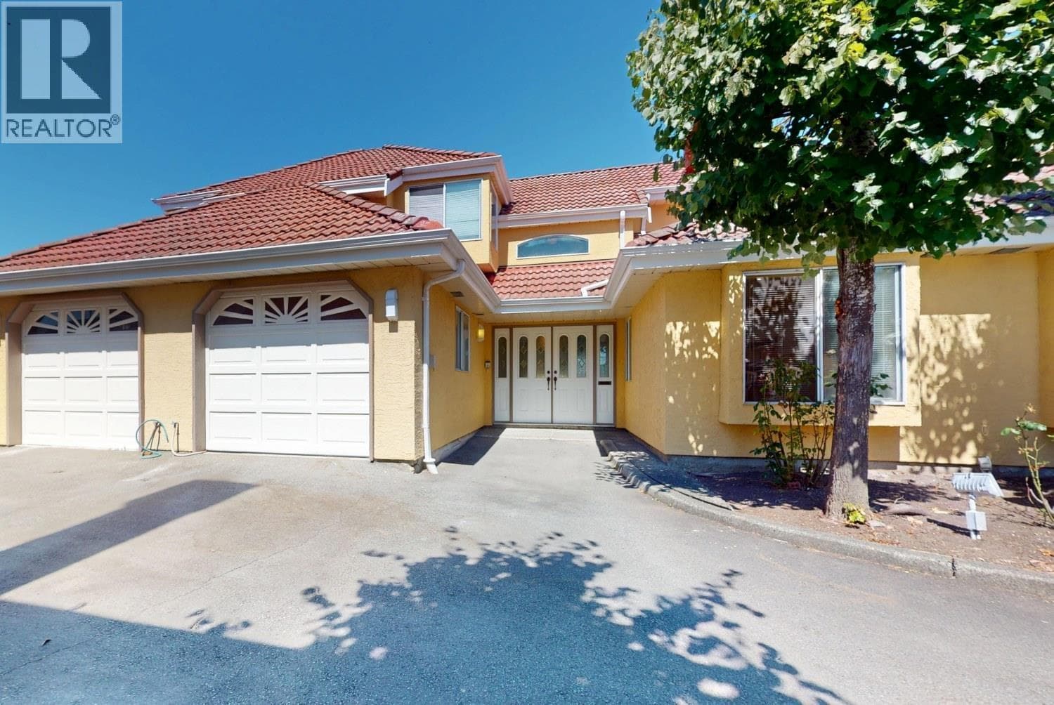 6 8231 FRANCIS ROAD — Richmond, British Columbia - Main photo