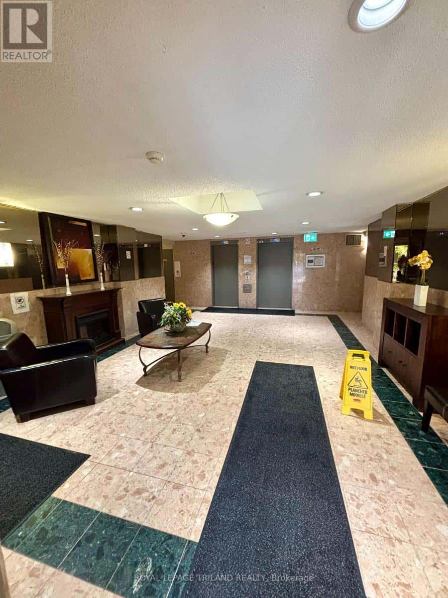 507 - 95 BASELINE ROAD W — London South (South E), Ontario - Photo 3 of 13