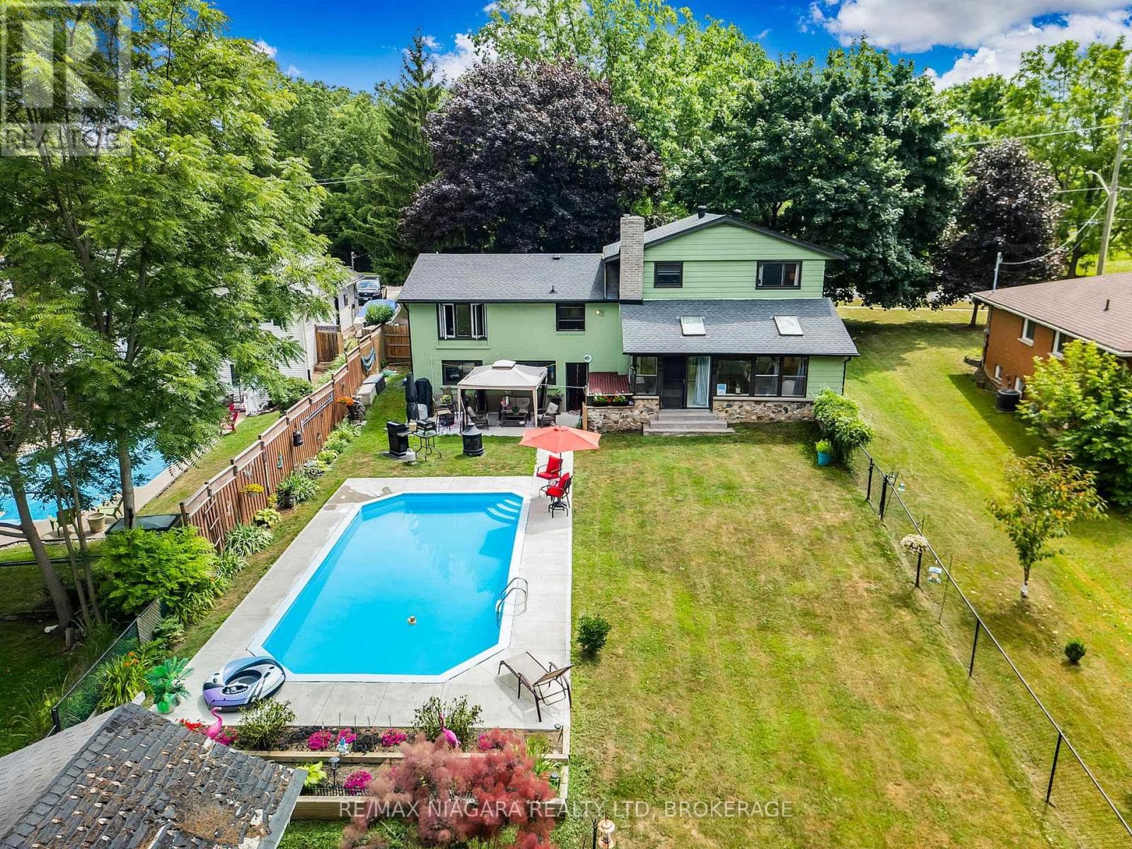 671 RIDGE ROAD N — Fort Erie (Ridgeway), Ontario - Main photo