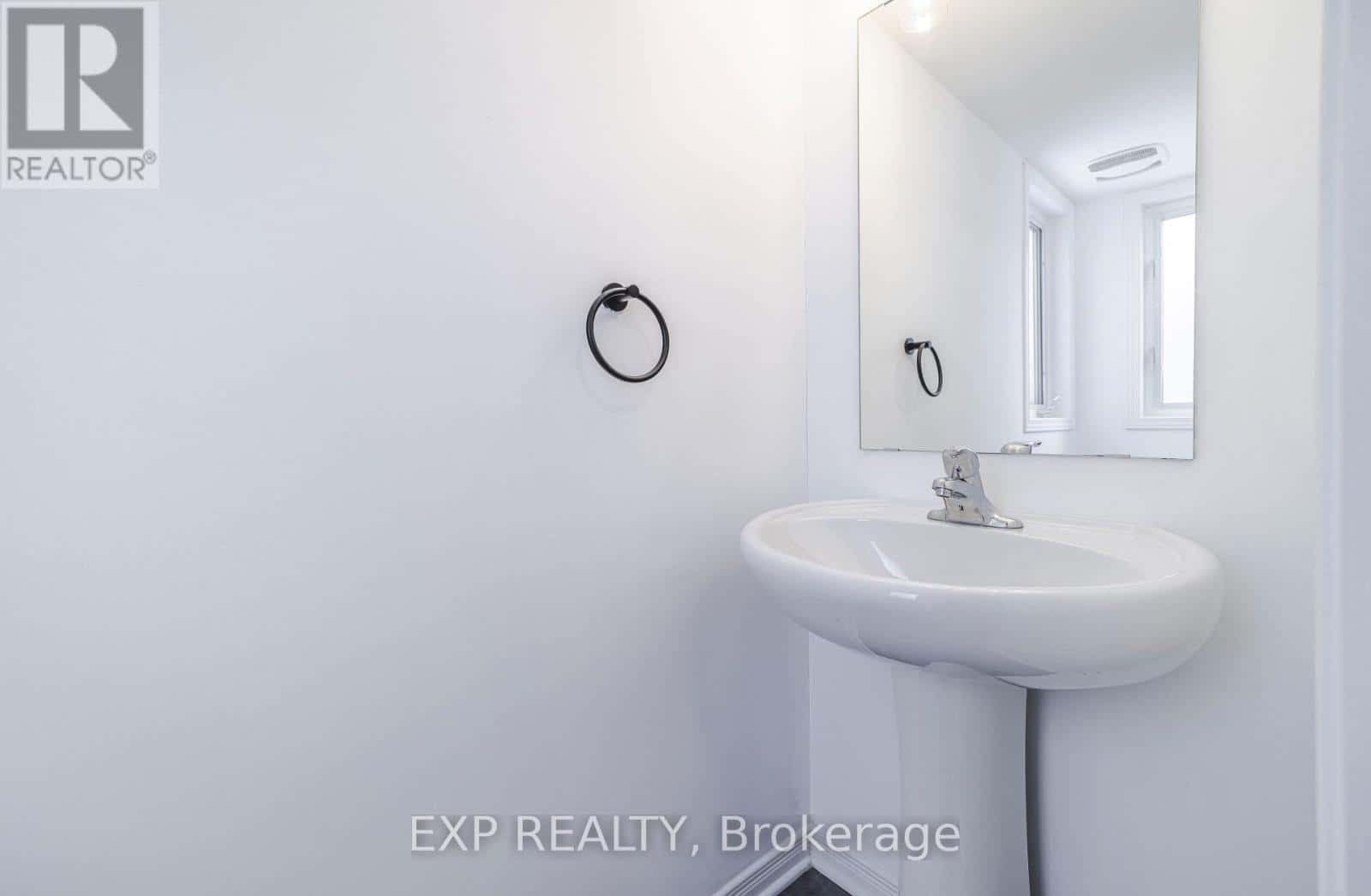 247 FIR LANE — North Grenville, Ontario - Photo 4 of 28