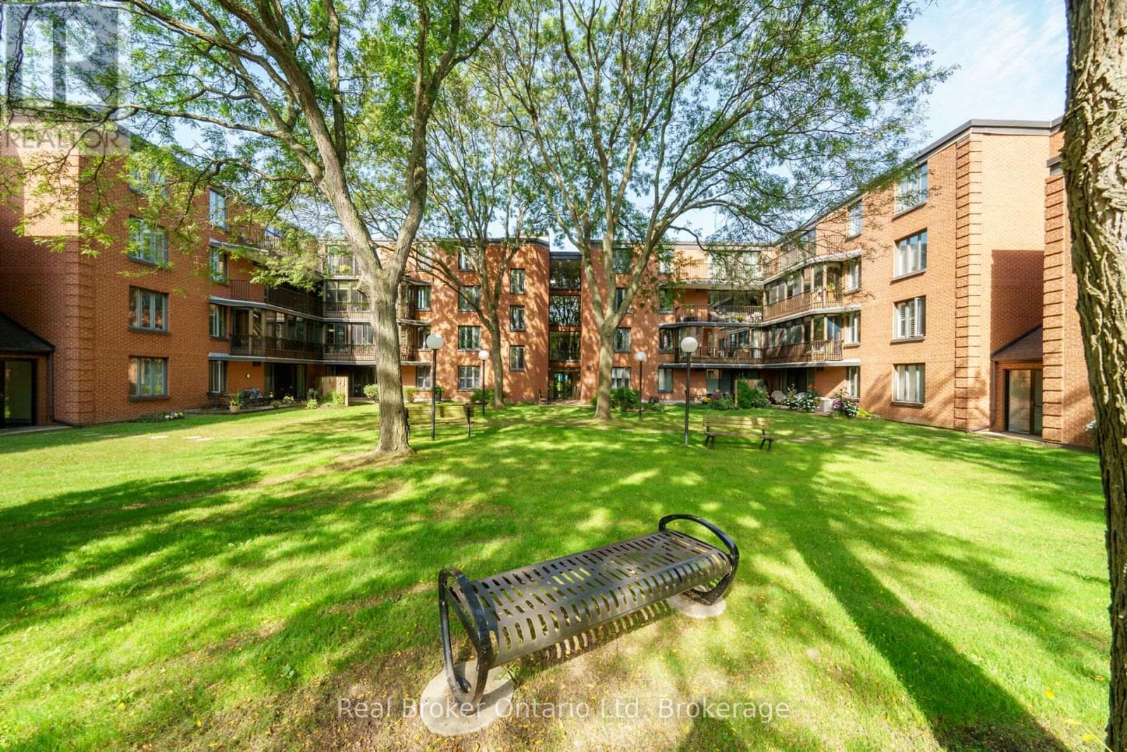 314 - 150 WILSON STREET W — Hamilton (Ancaster), Ontario - Main photo