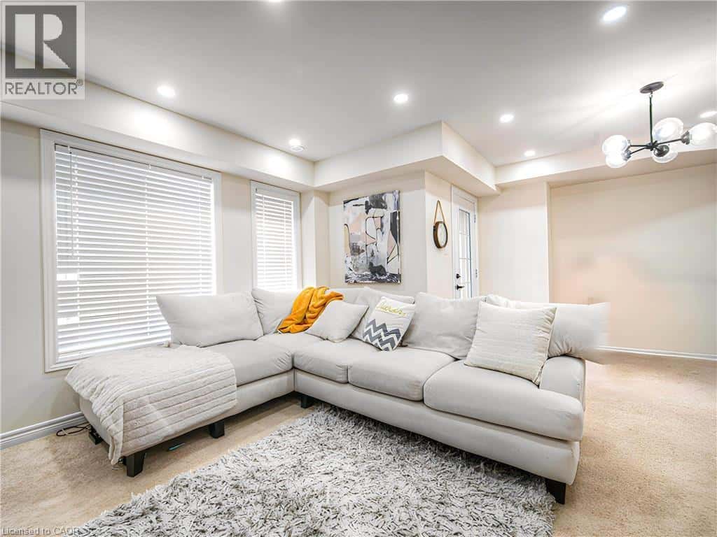 755 LINDEN Drive Unit# 57 — Cambridge, Ontario - Photo 5 of 18