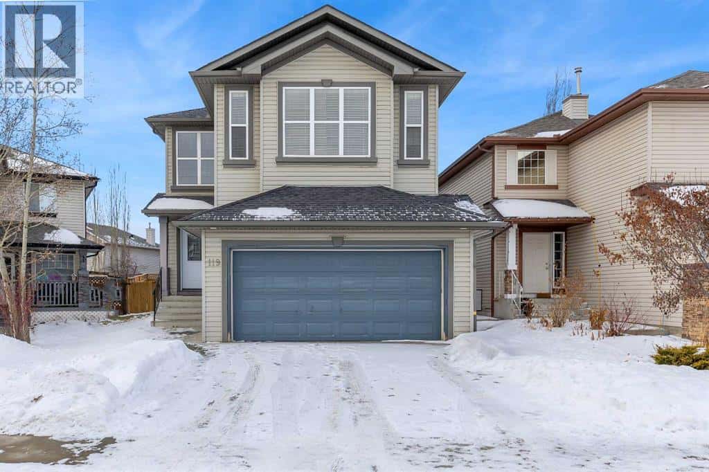 119 Valley Stream Circle NW — Calgary, Alberta - Photo 2 of 45