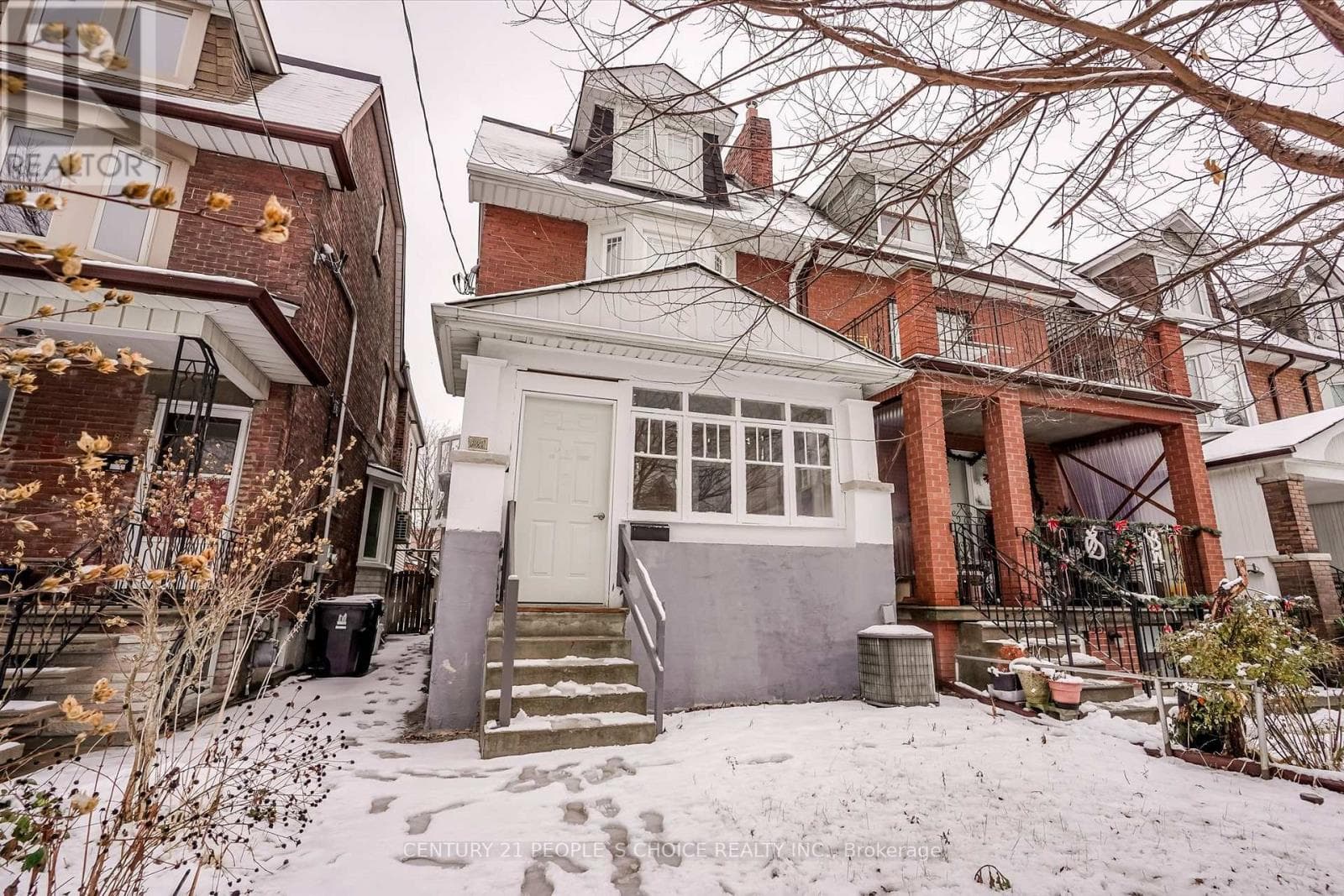81 PAULINE AVENUE — Toronto (Dovercourt-Wallace Emerson-Junction), Ontario - Main photo