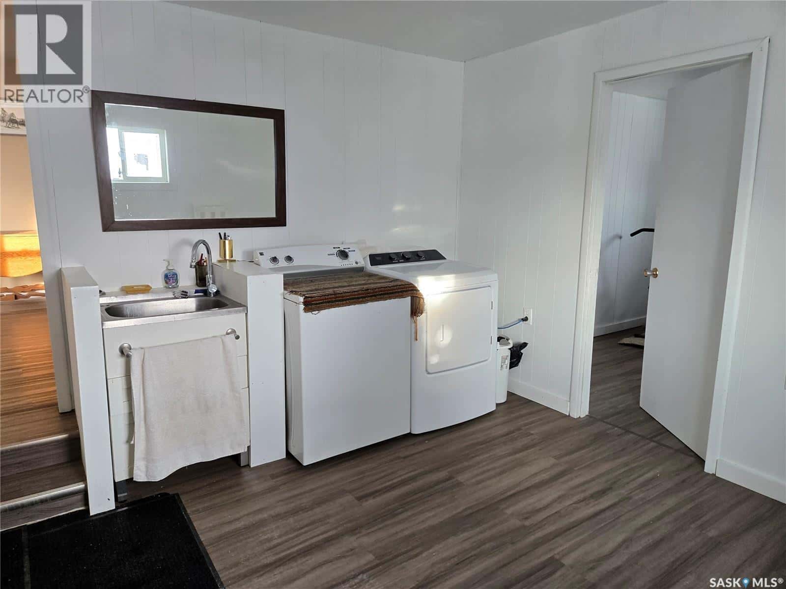 Olson Acreage — Excelsior Rm No. 166, Saskatchewan - Photo 4 of 28